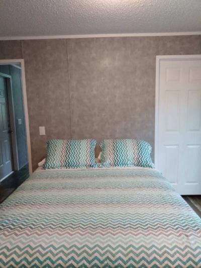 Mobile Home photo 2