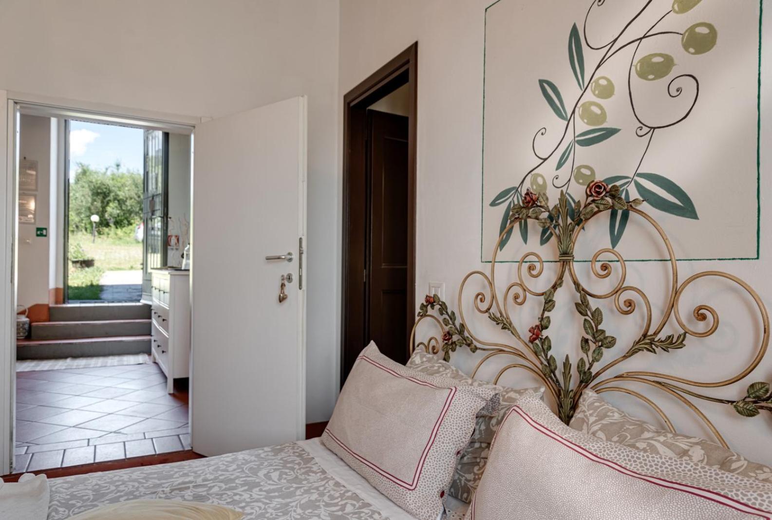 Deluxe Junior Suite photo 2