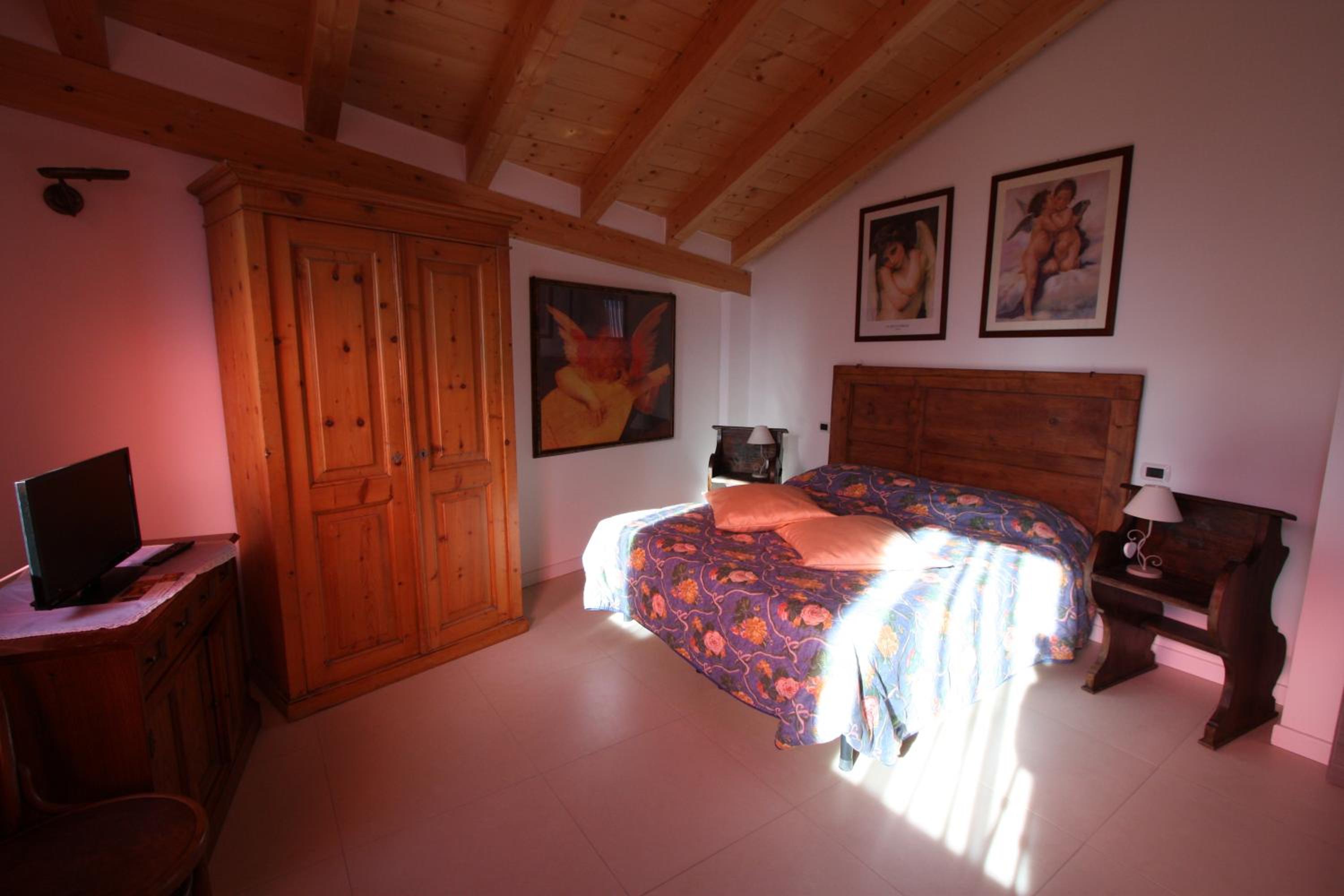 Triple Room photo 2