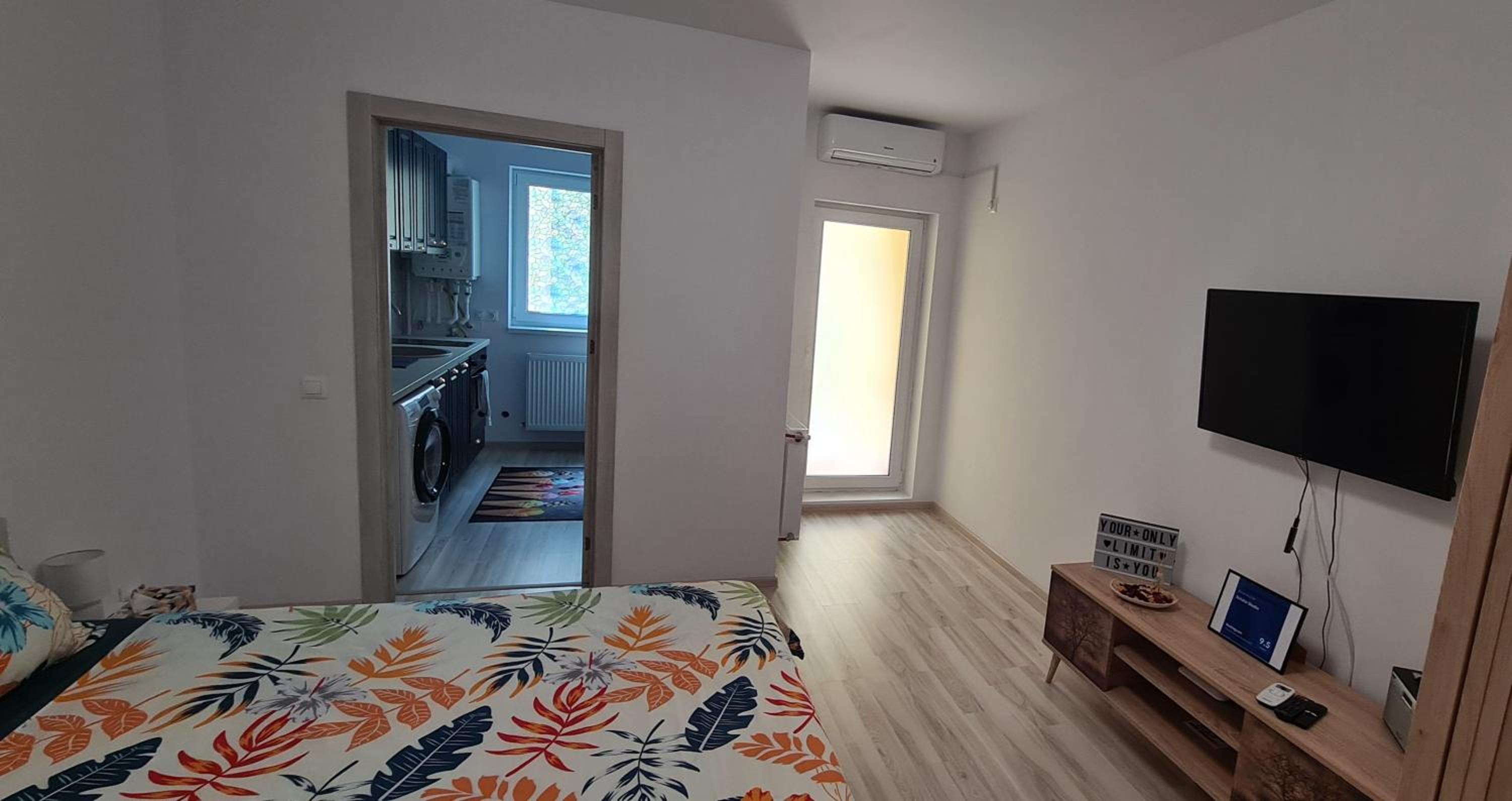 One-Bedroom Apartment - Photo 22