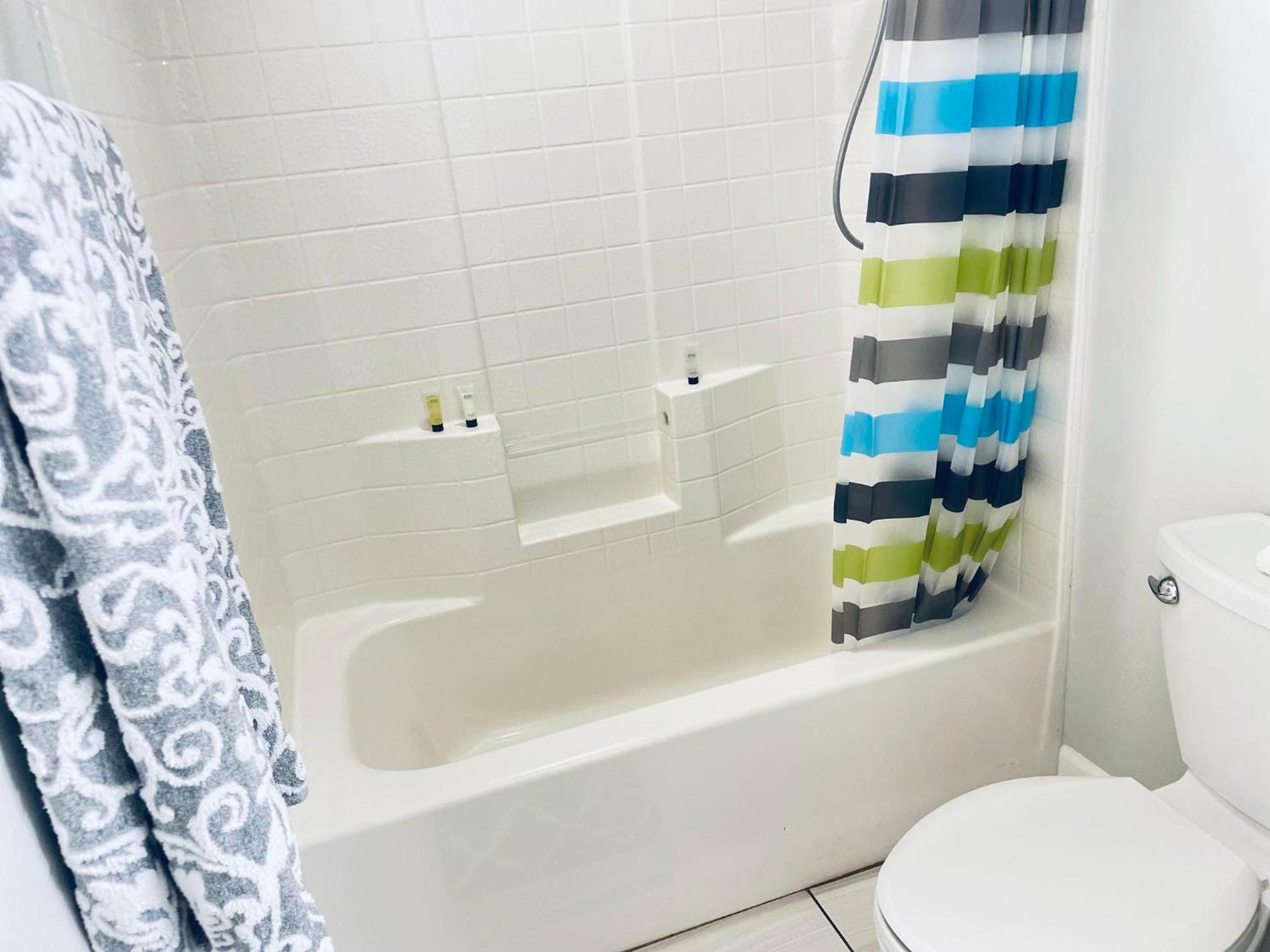 Family Suite - Photo 8
