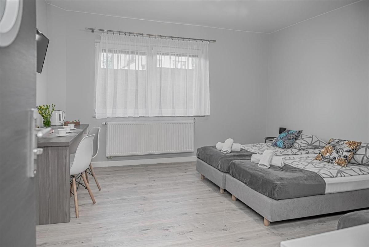 Basic Triple Room photo 1