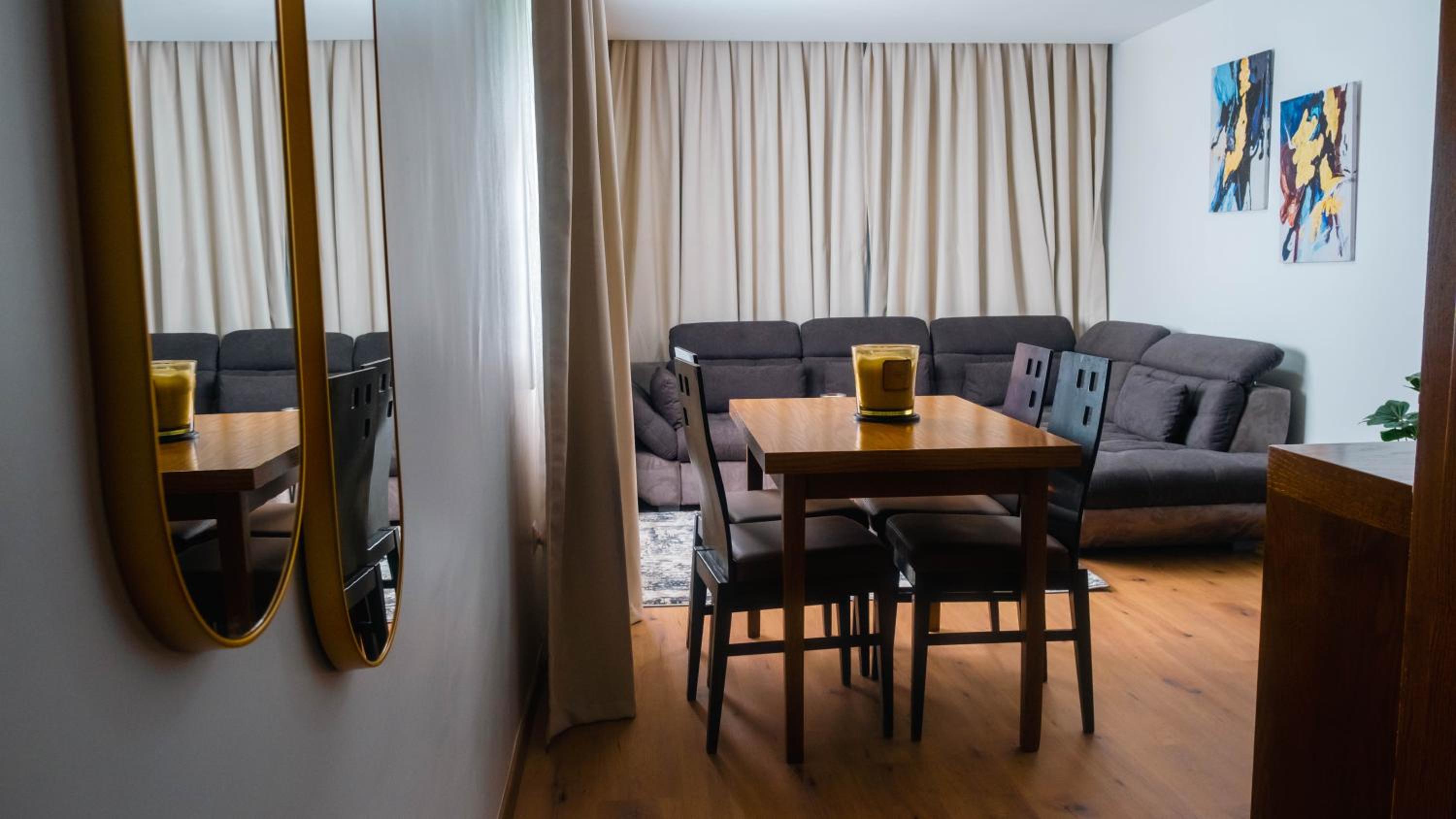 Junior Suite with Terrace - Photo 10