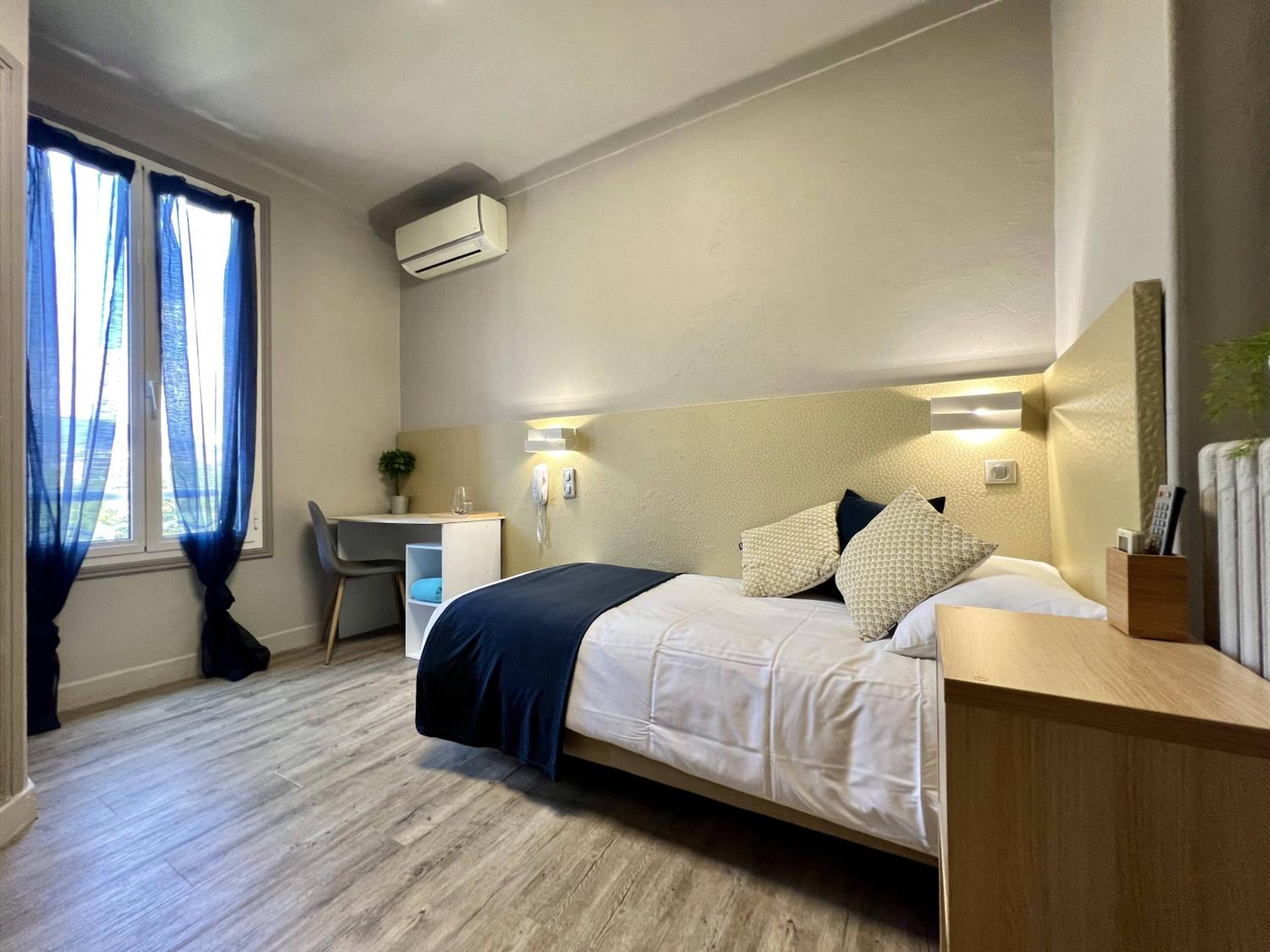 Standard Single Room with Mountain View photo 3