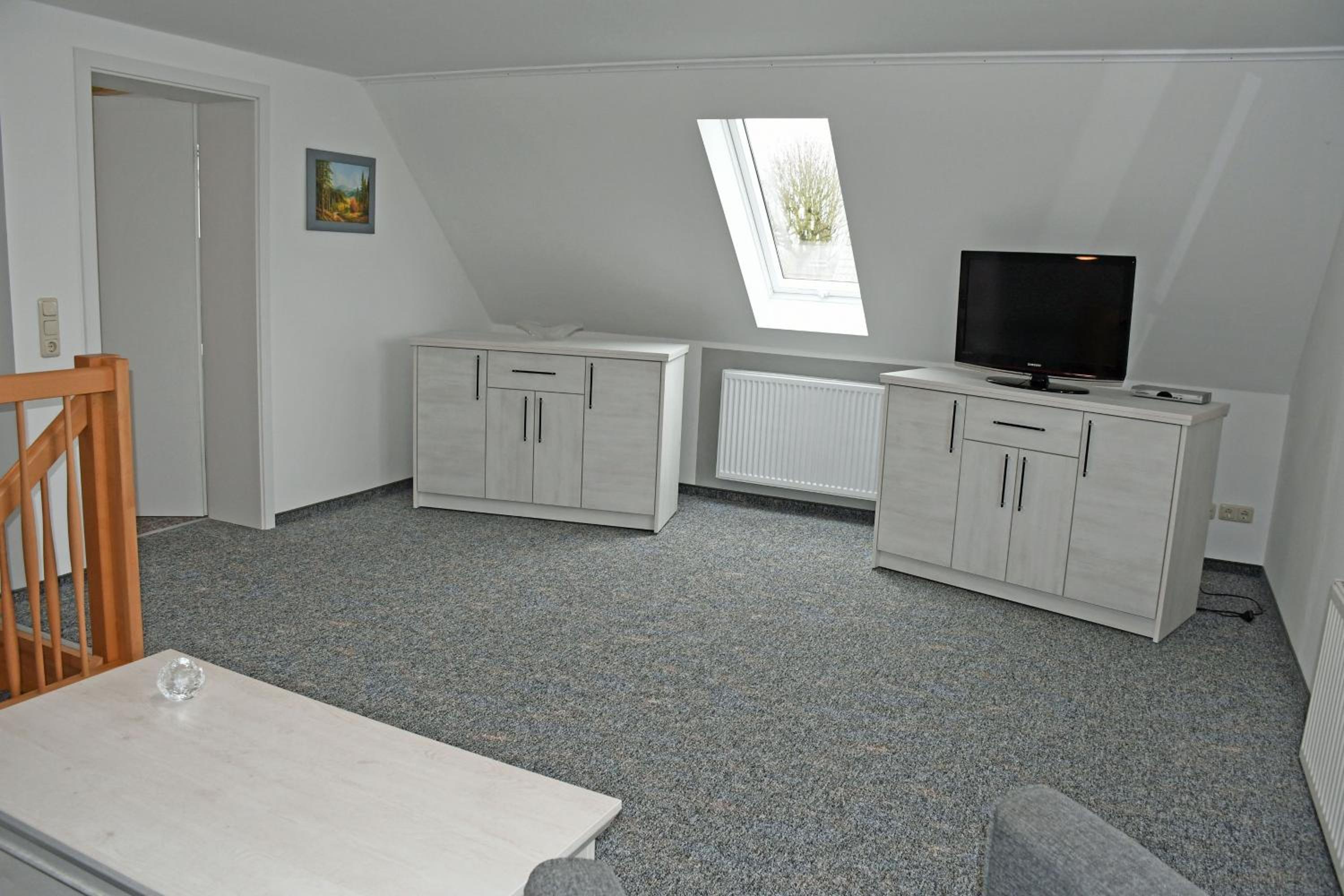 One-Bedroom Apartment with Terrace photo 3