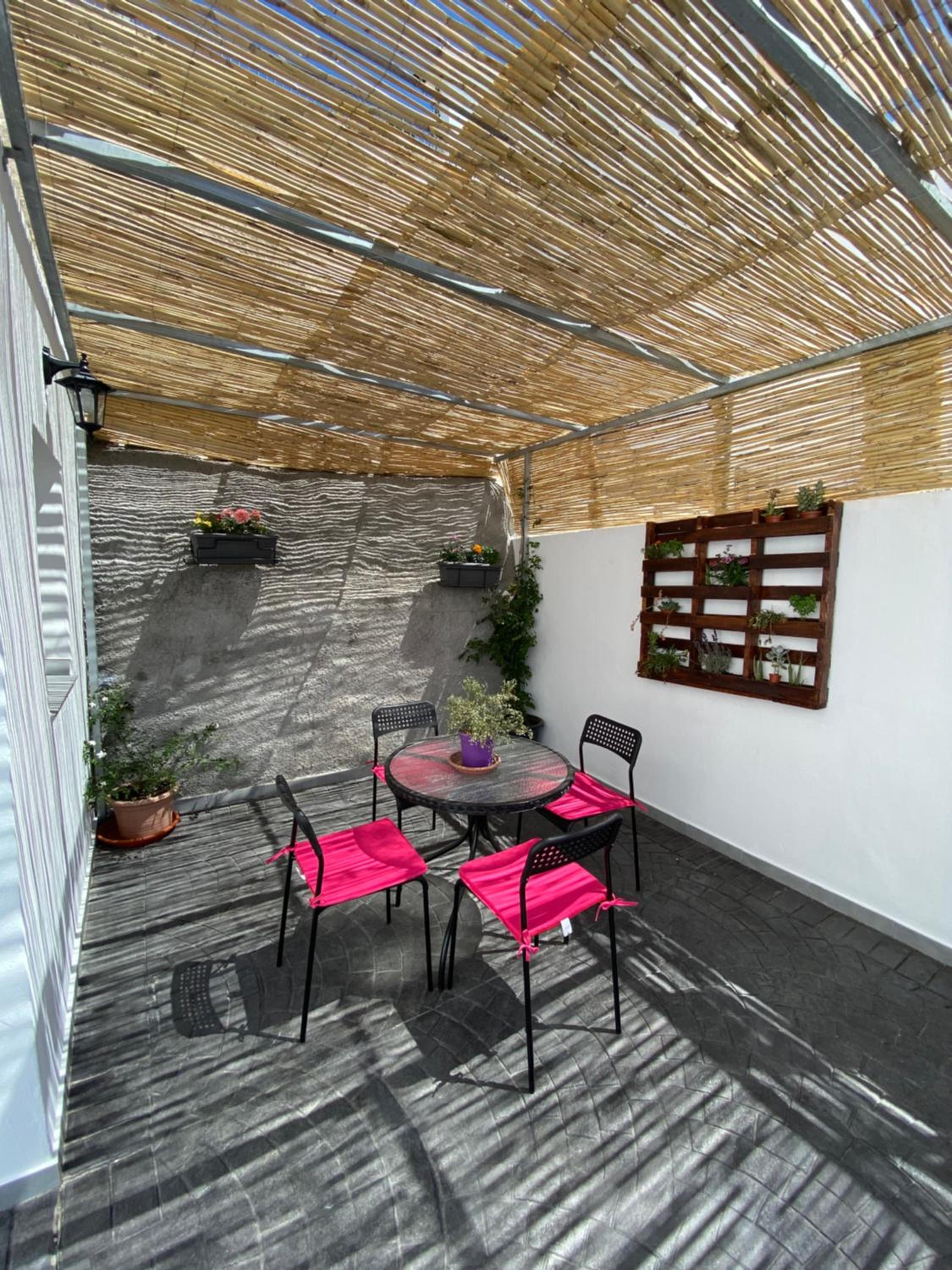 Two-Bedroom House photo 2