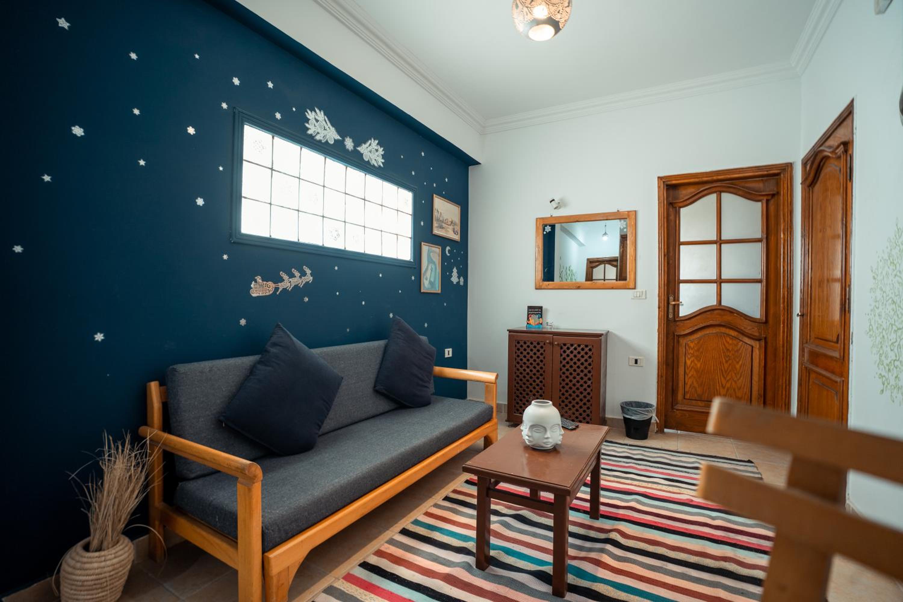 Double Room with Balcony - Photo 4
