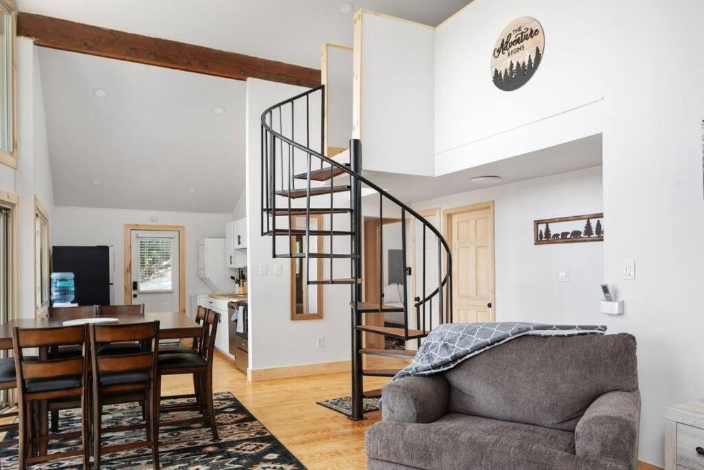 Four-Bedroom House photo 1
