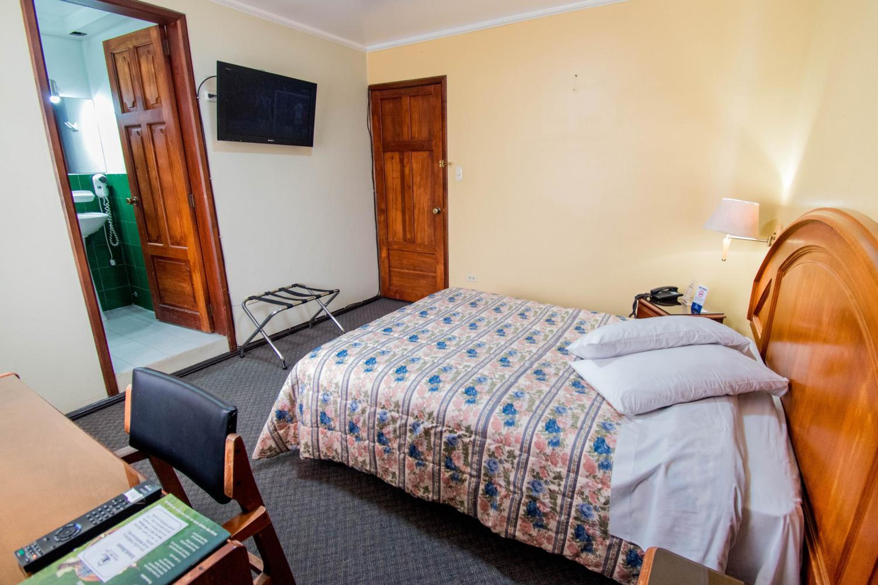 Superior Single Room photo 3