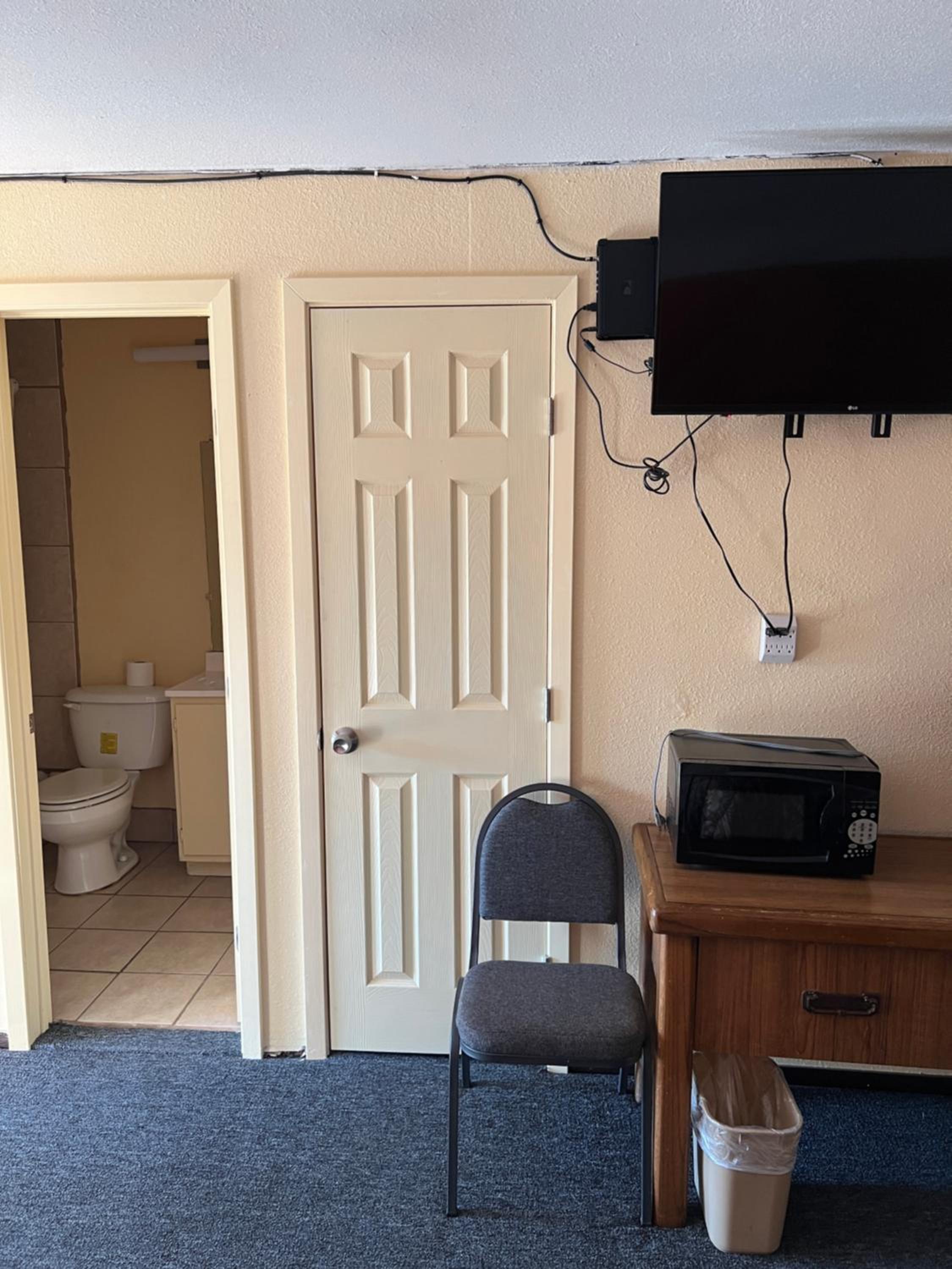 Double Room photo 3