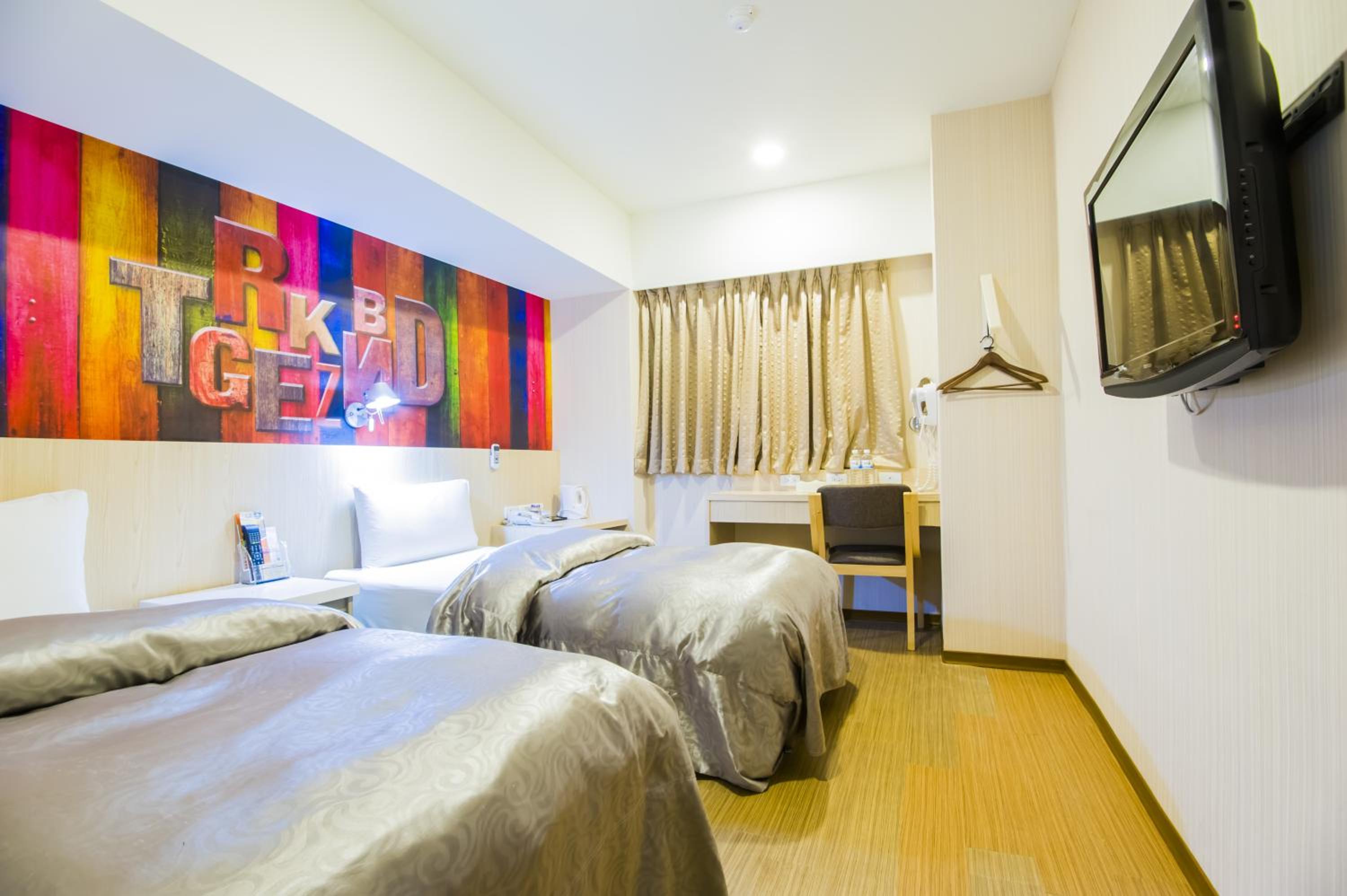 Superior Twin Room