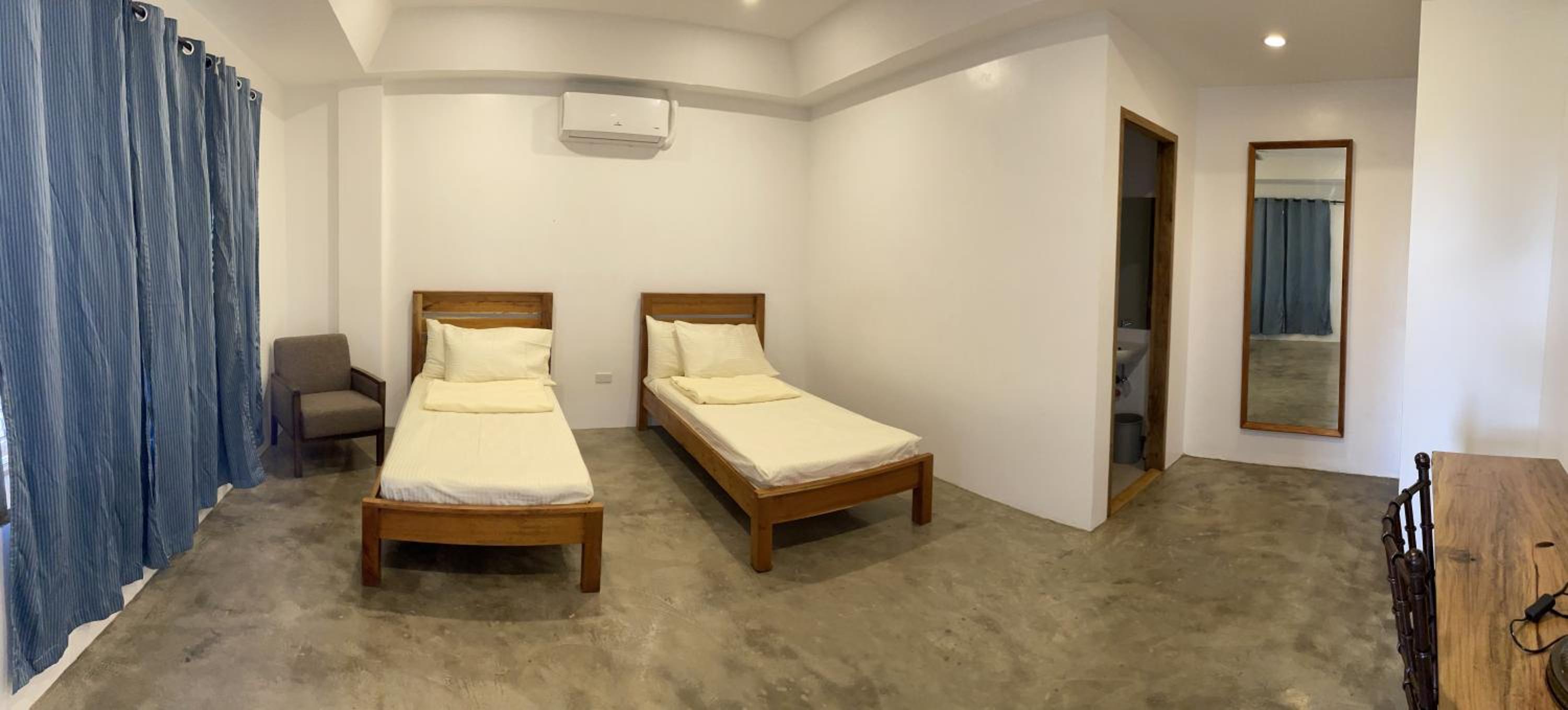 Twin Room - Photo 5