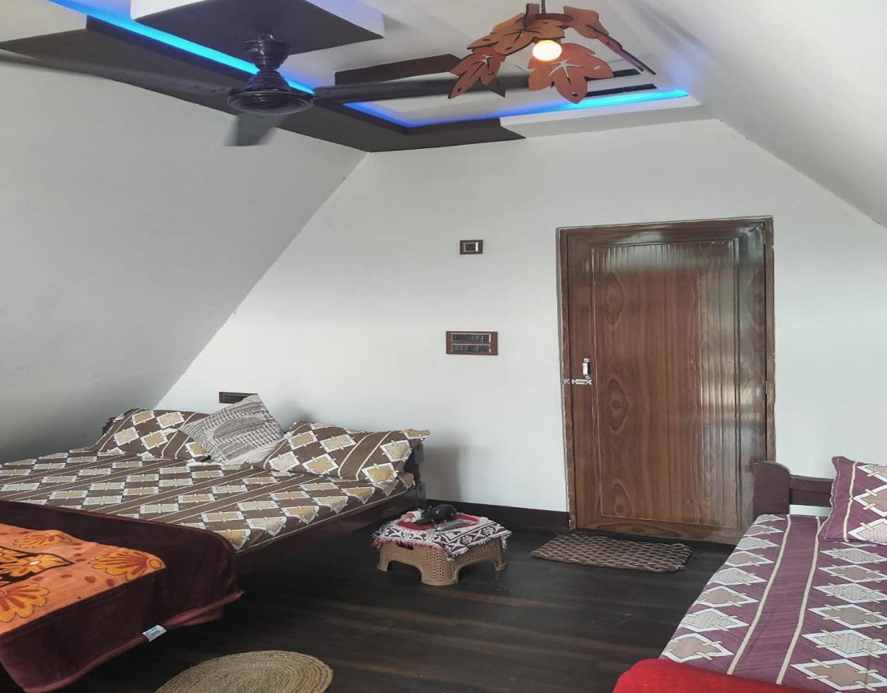 Basic Triple Room photo 1