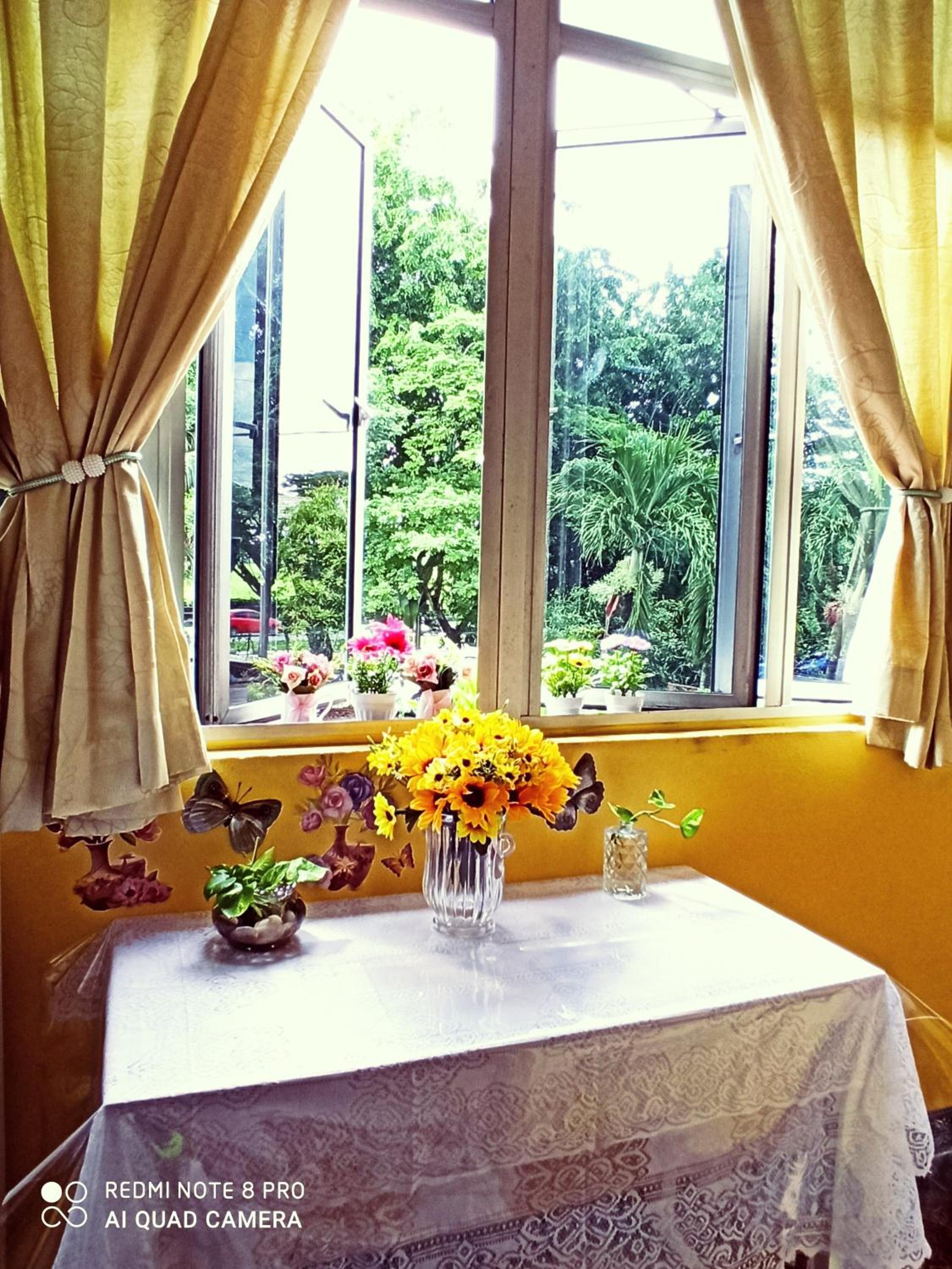 Deluxe Single Room with Balcony photo 2