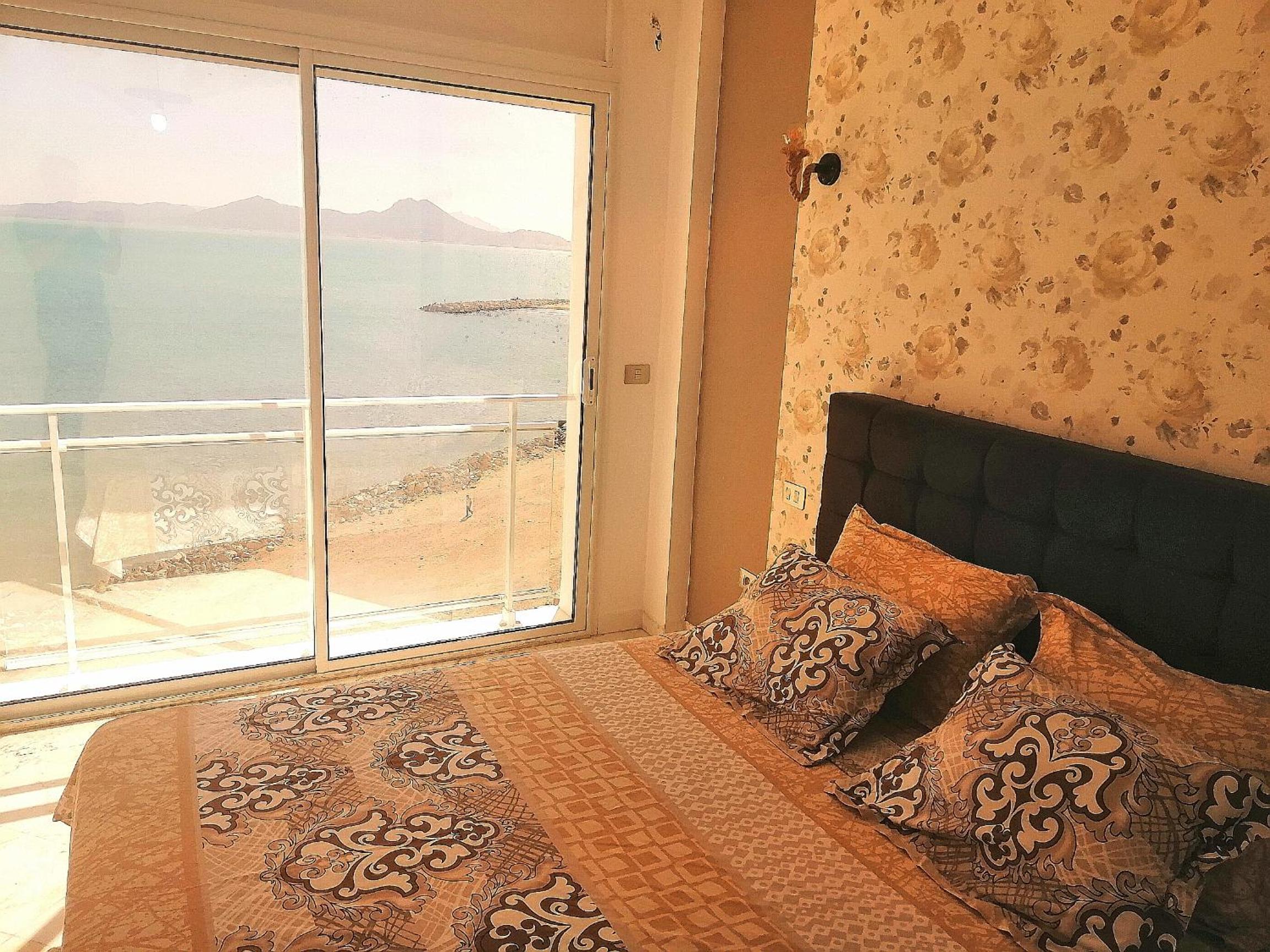 Apartment with Sea View photo 1