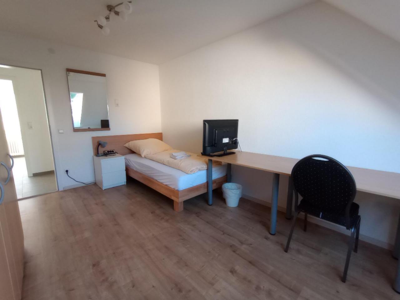Single Room with Shared Bathroom