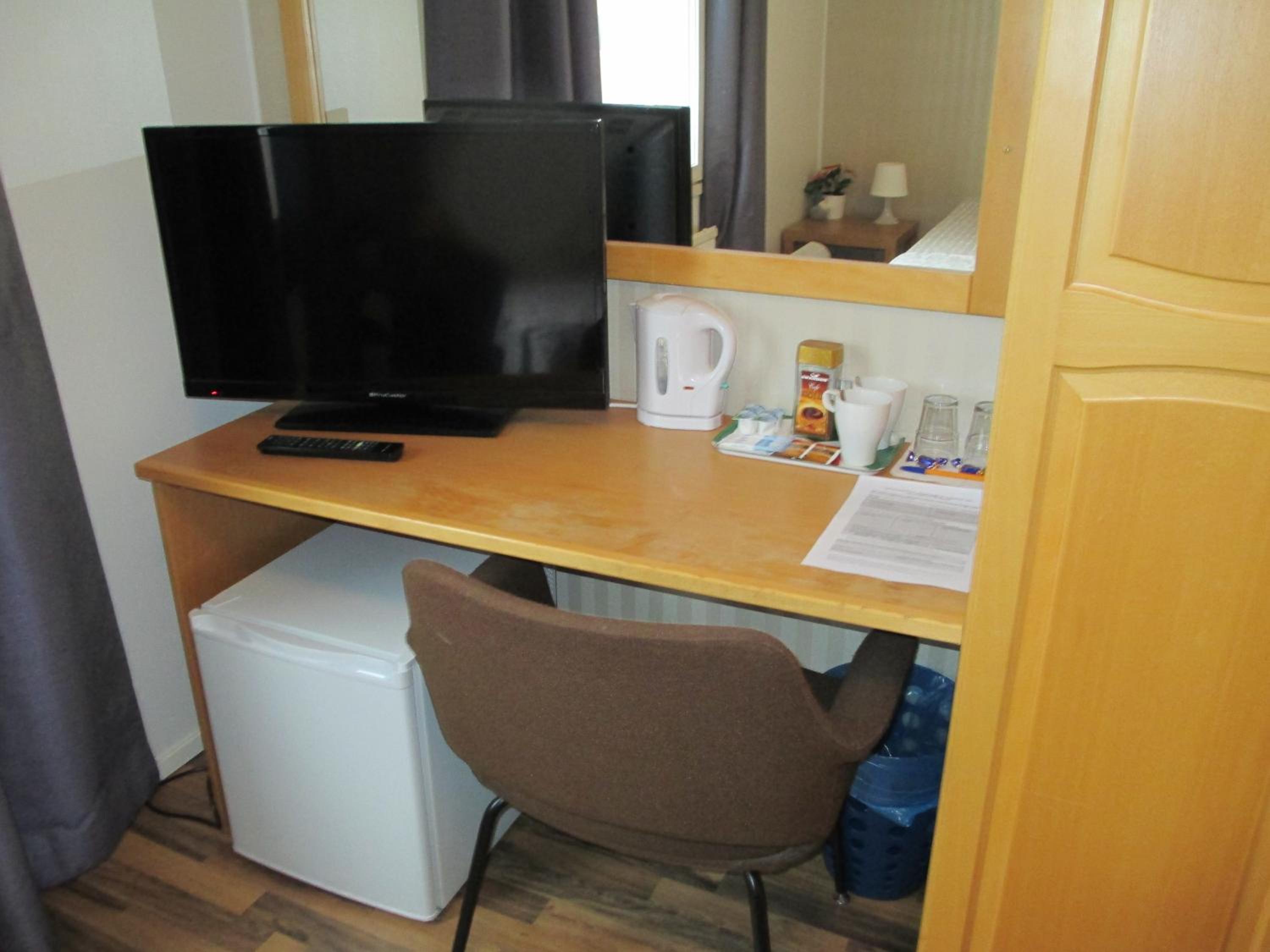 Double or Twin Room photo 2