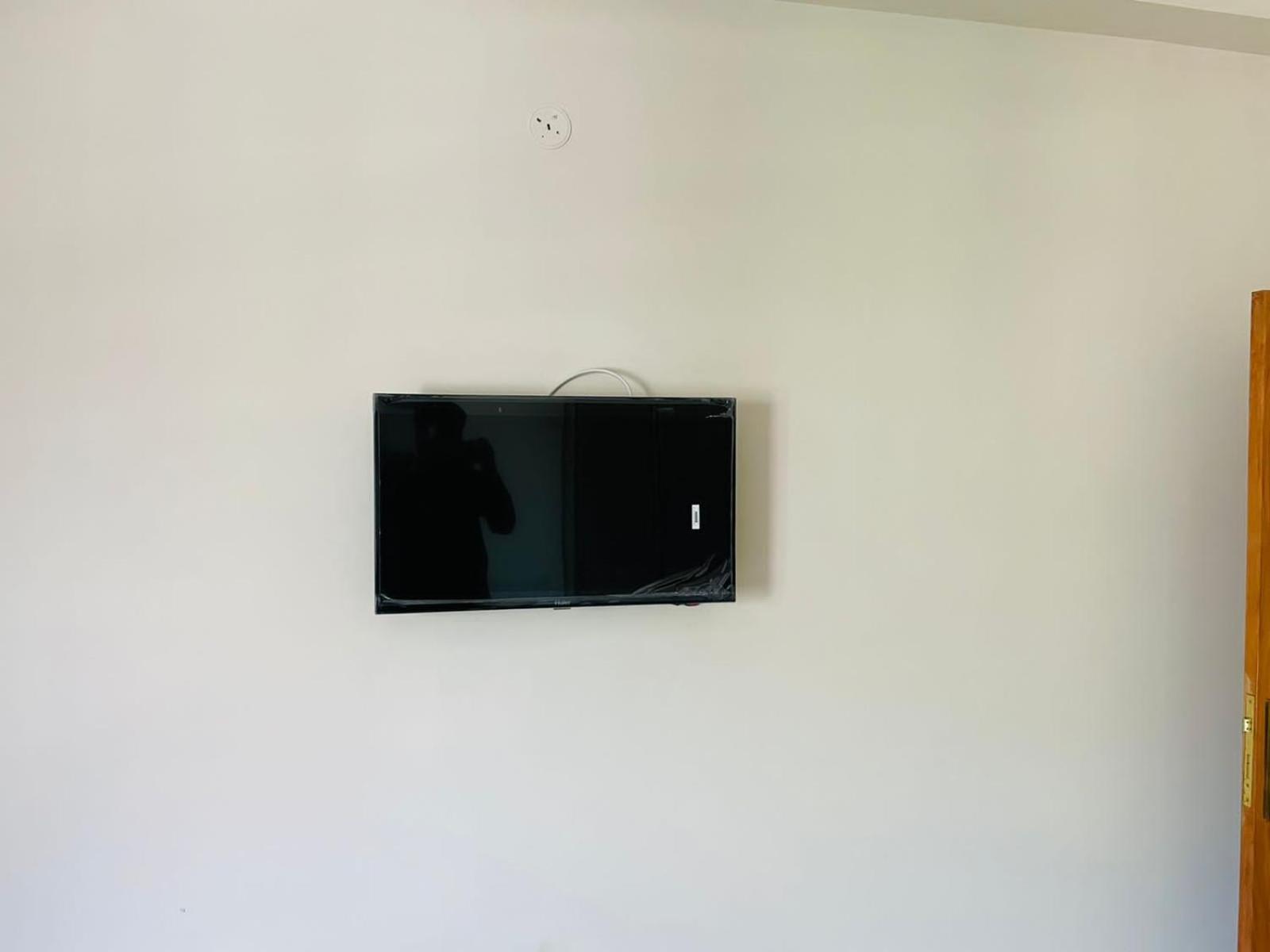 Large Single Room