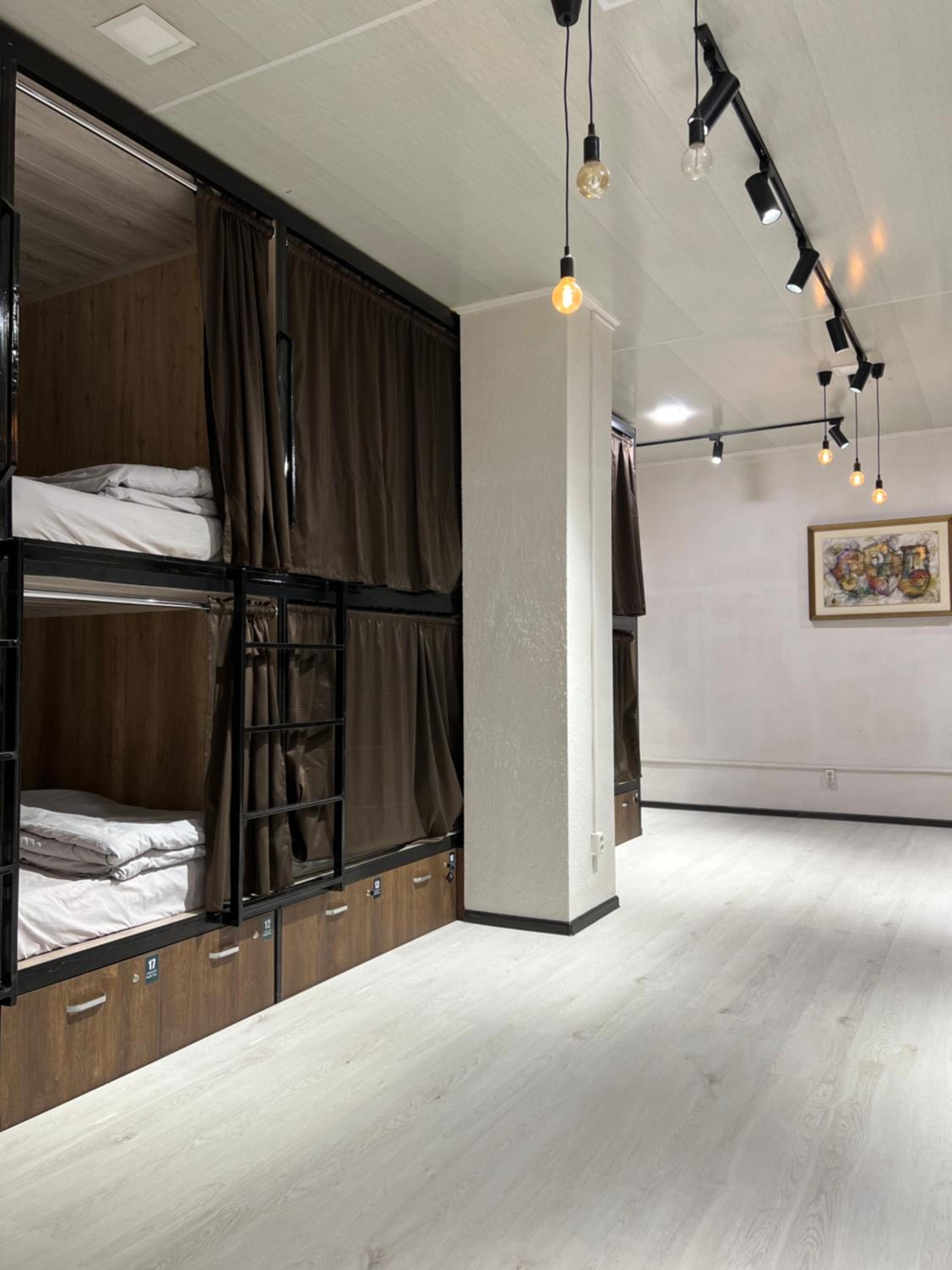 Bunk Bed In Mixed Dormitory Room photo 2