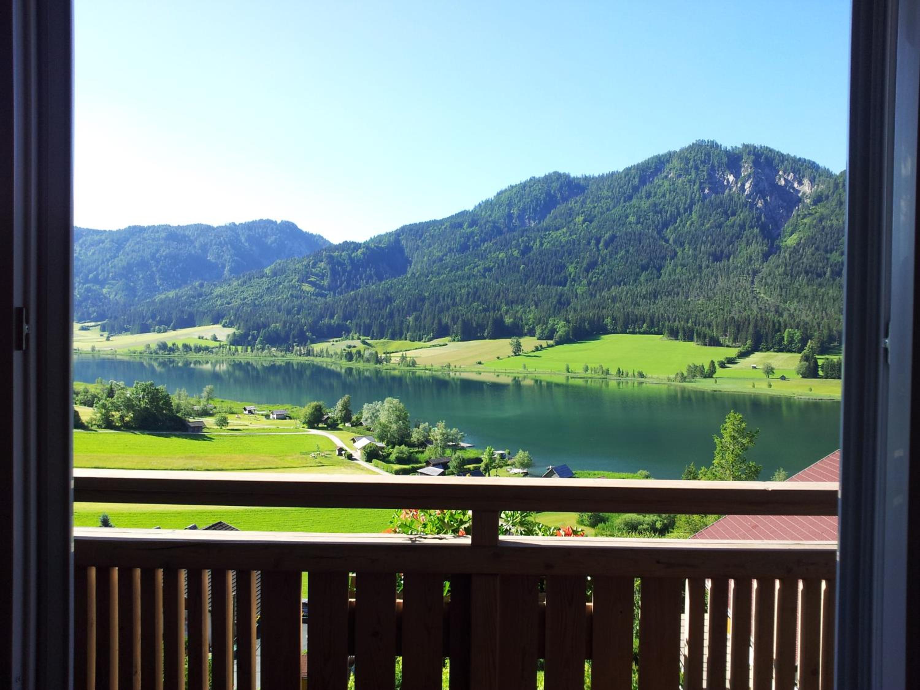 Double Room with Lake View photo 2