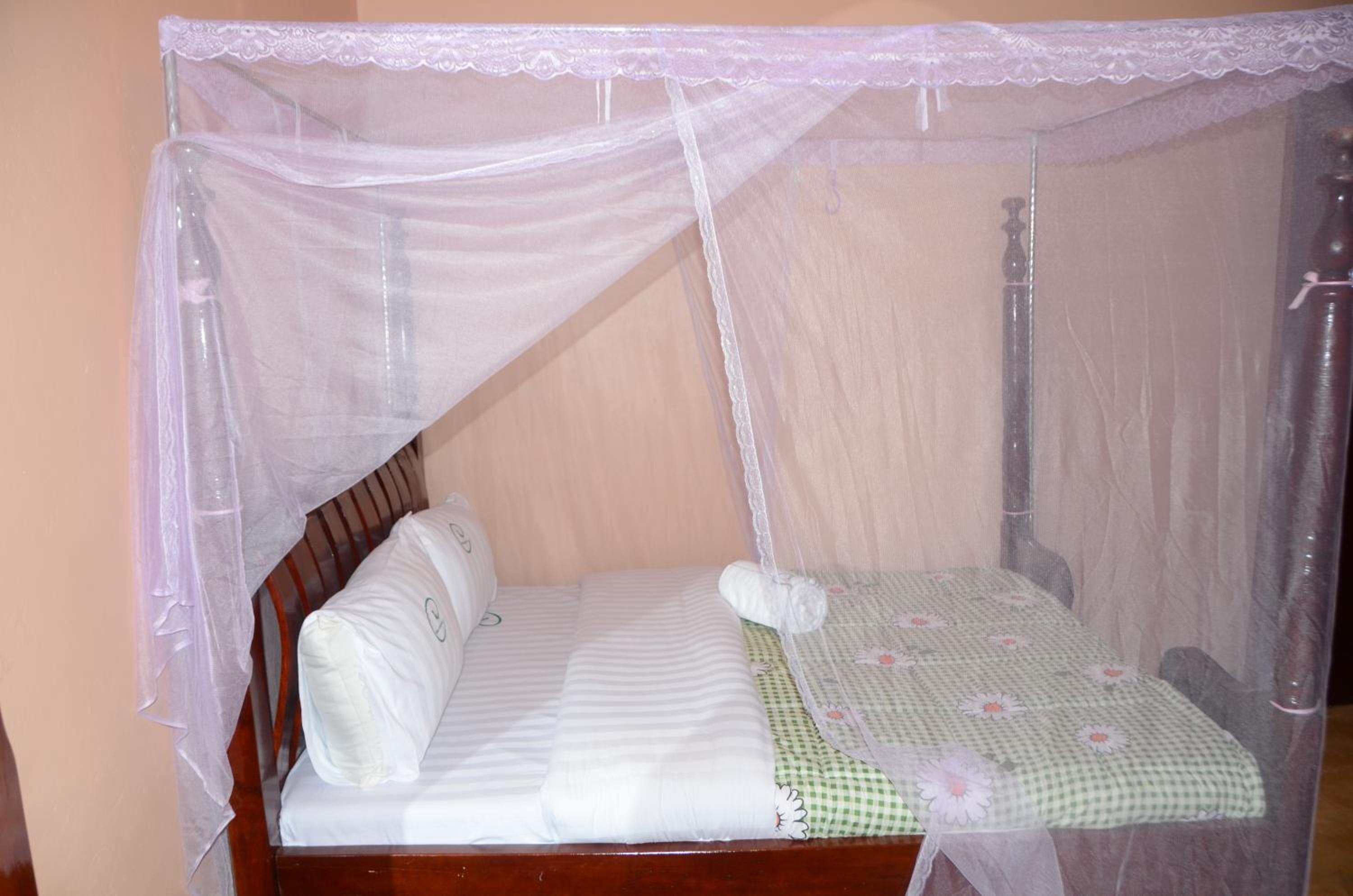 Deluxe Family Suite photo 2