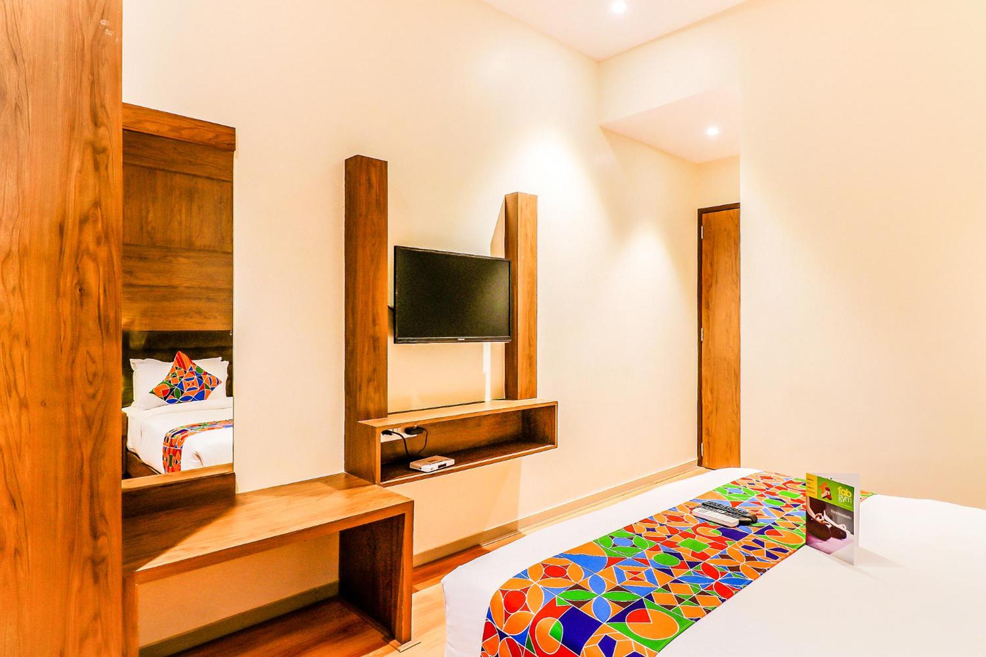 Deluxe Room - Photo 3