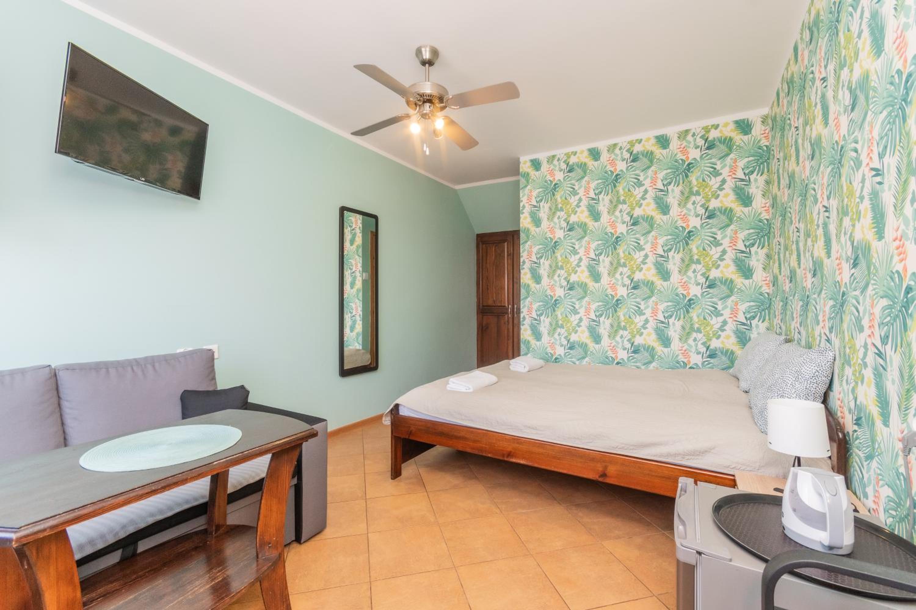 Double Room with Private Bathroom photo 3