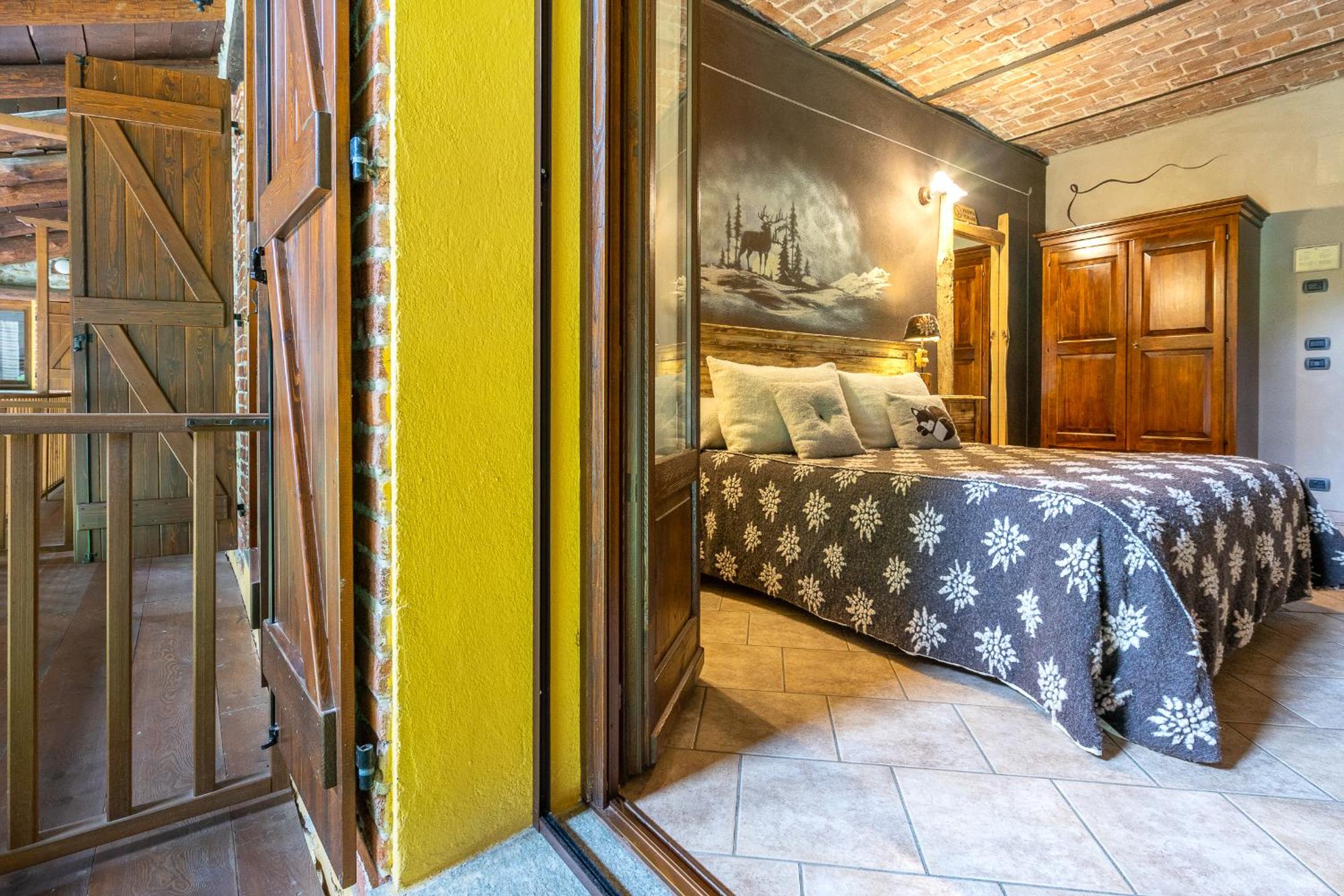 Double or Twin Room with Balcony photo 2