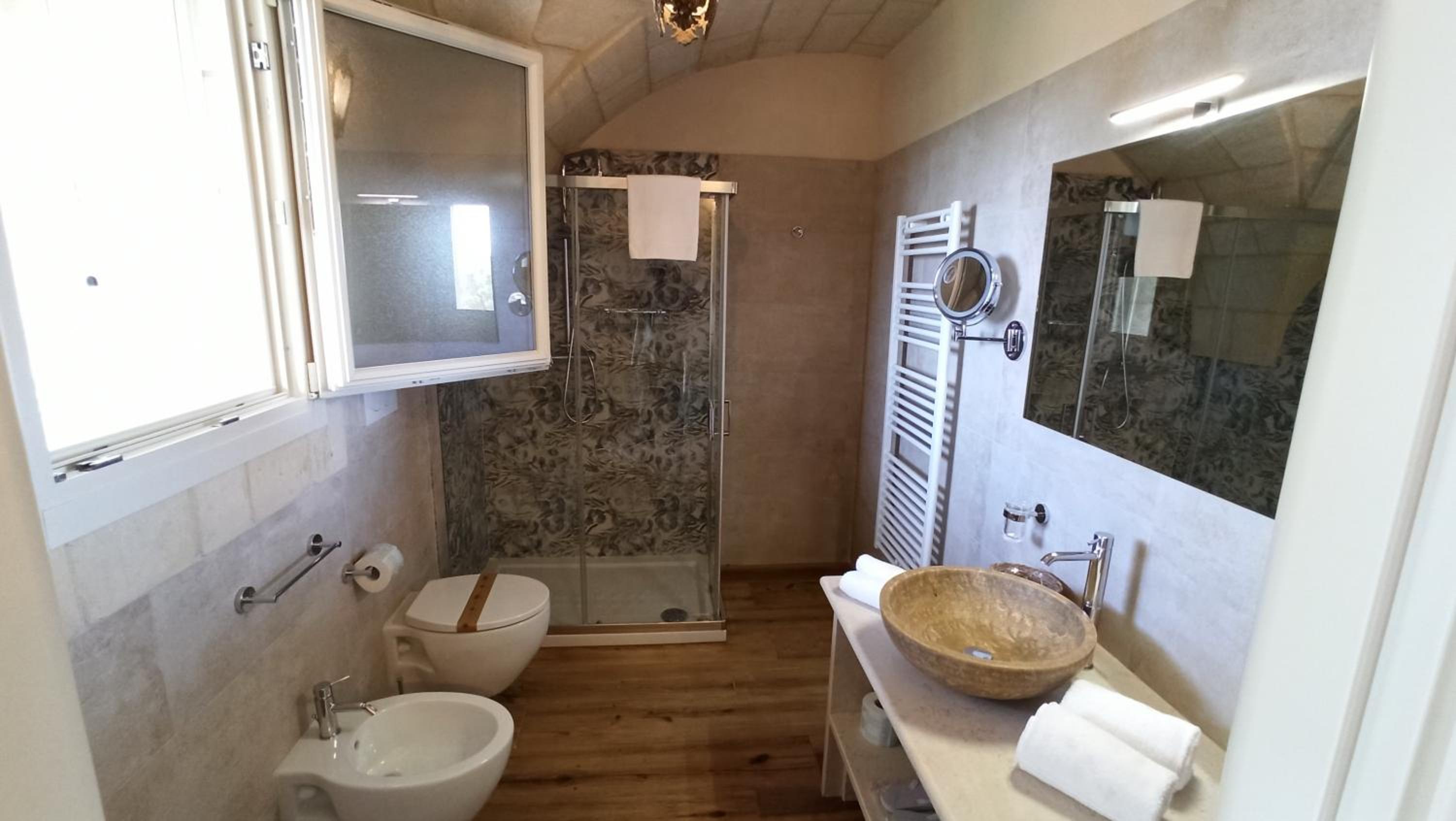 Quadruple Room - Photo 3