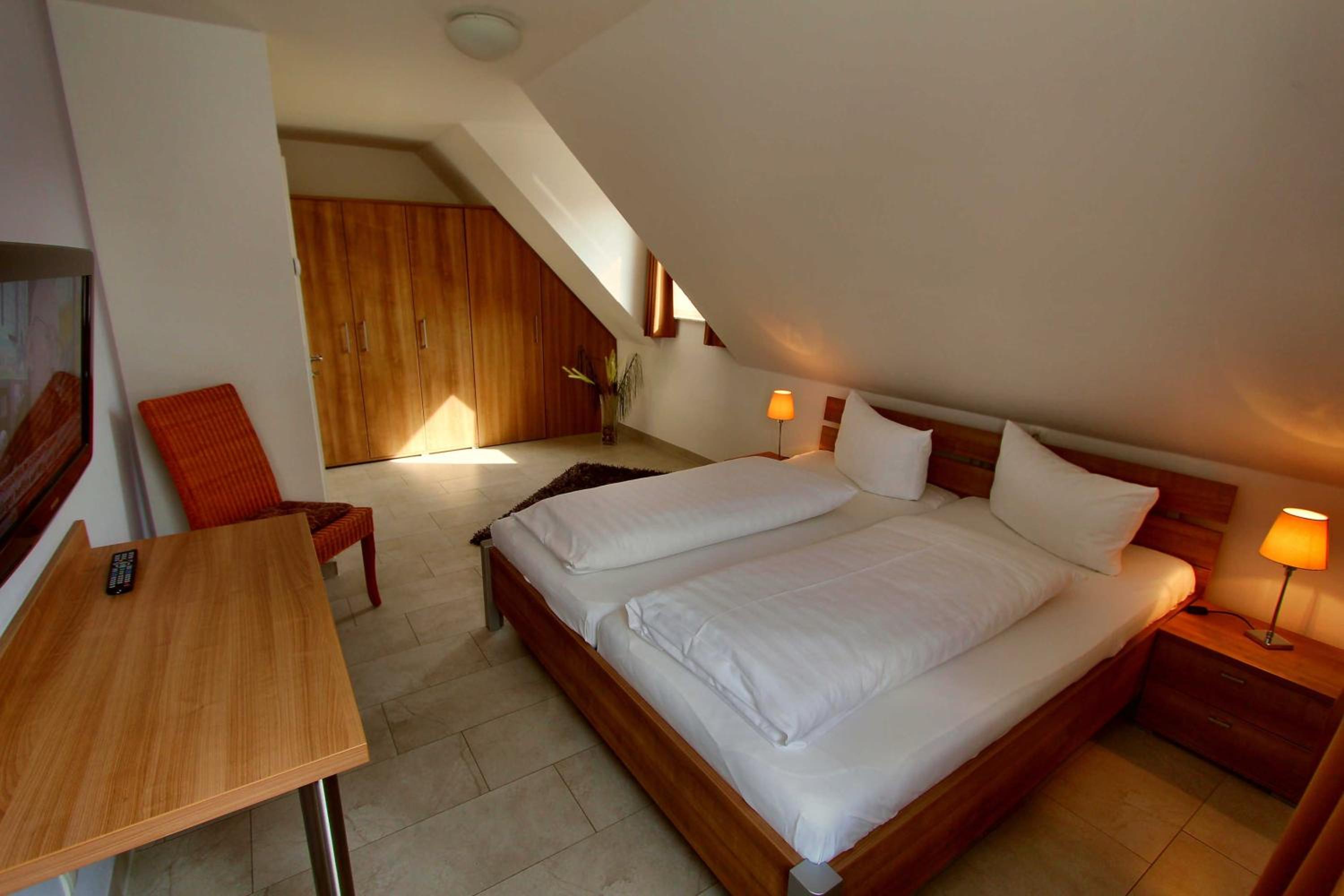 Two-Bedroom House photo 3