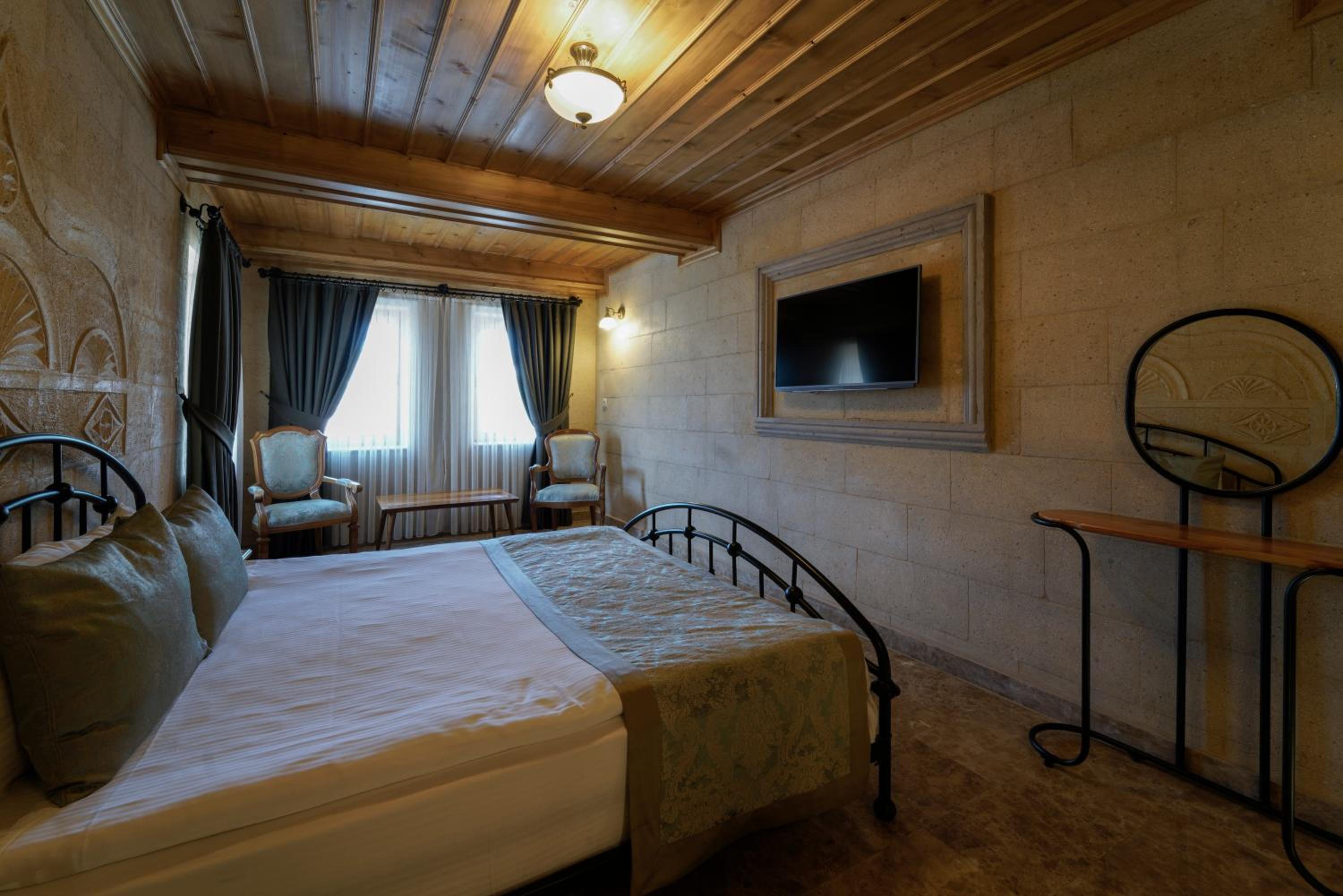 Stone Deluxe Double Room - Photo 8