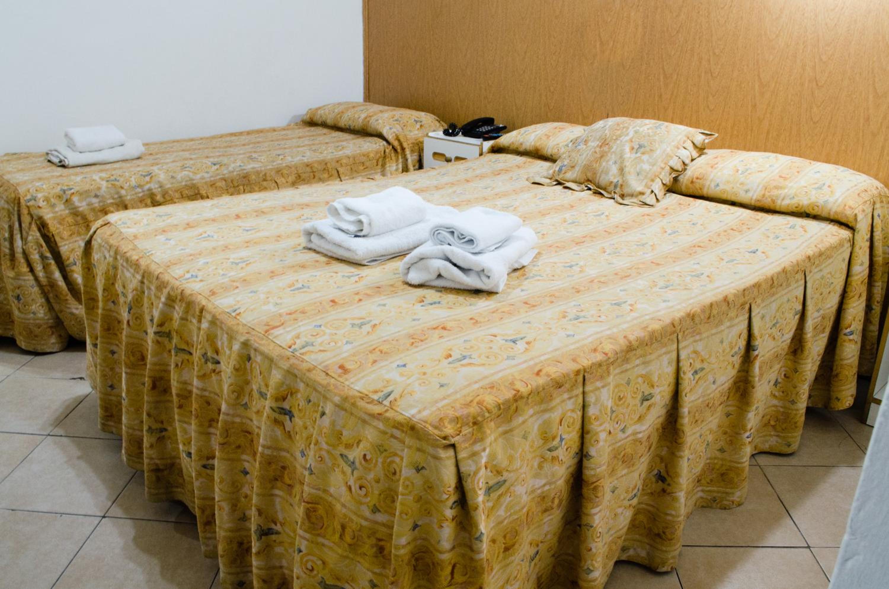 Standard Triple Room photo 1