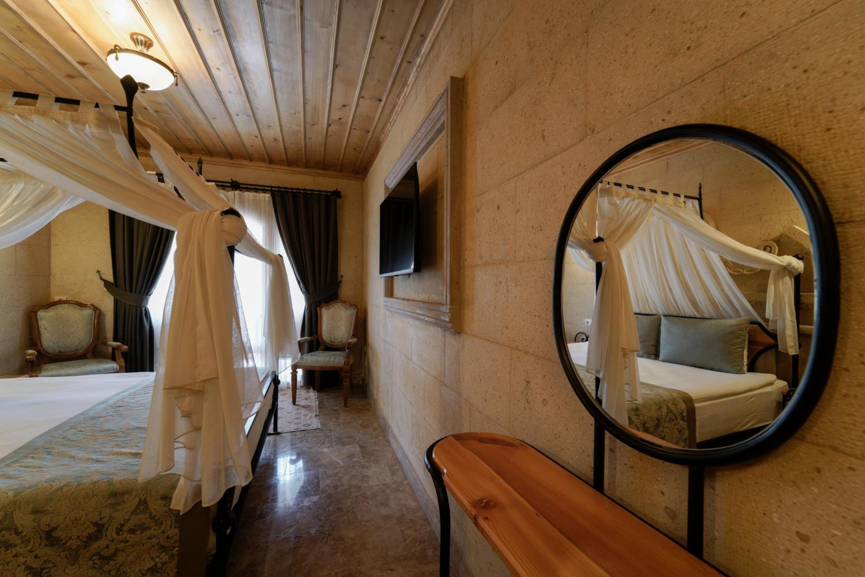 Stone Deluxe Double Room with Balcony photo 1