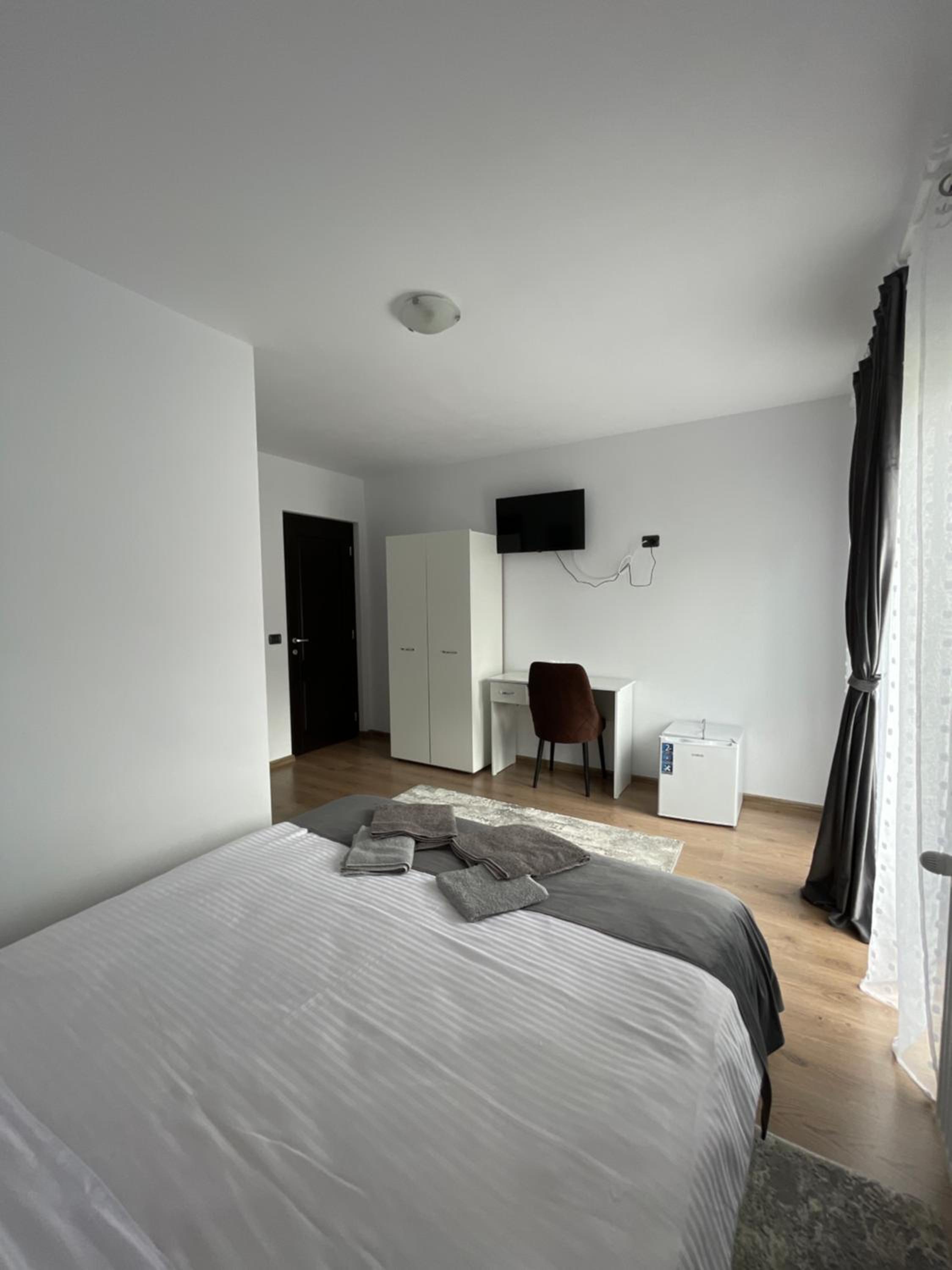 King Room with Mountain View photo 3