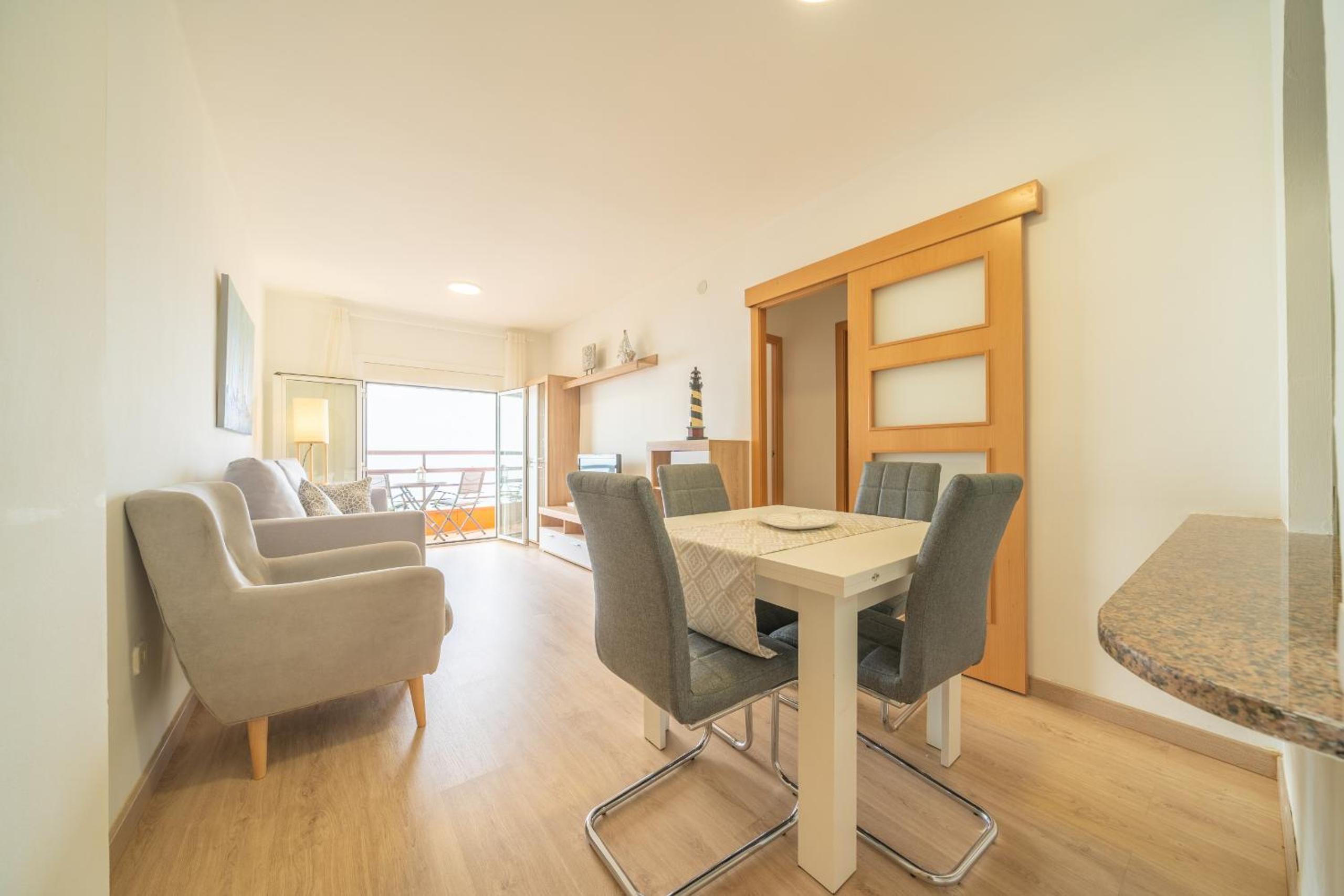 Apartamento con vista al mar