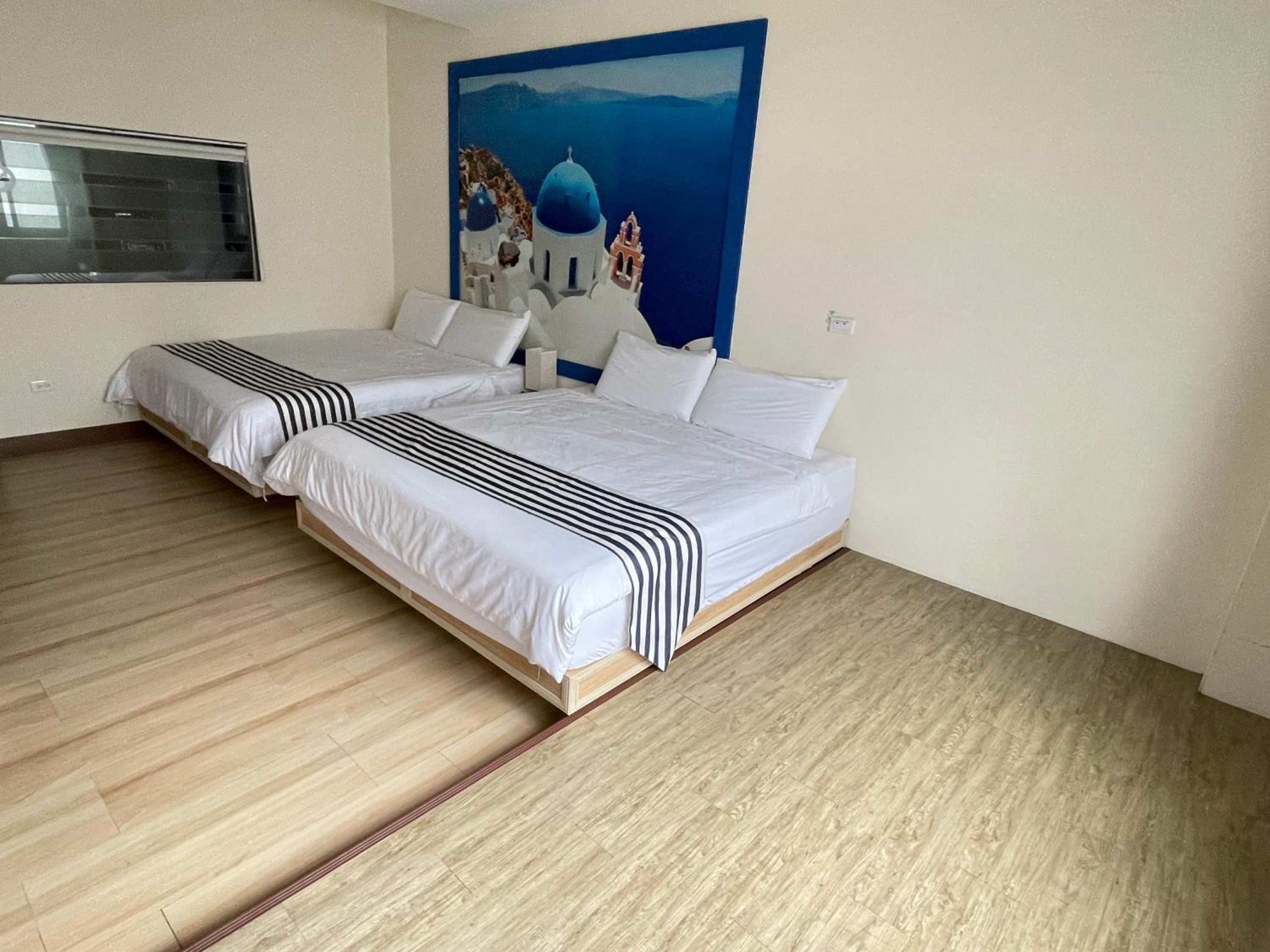 Large Twin Room photo 3