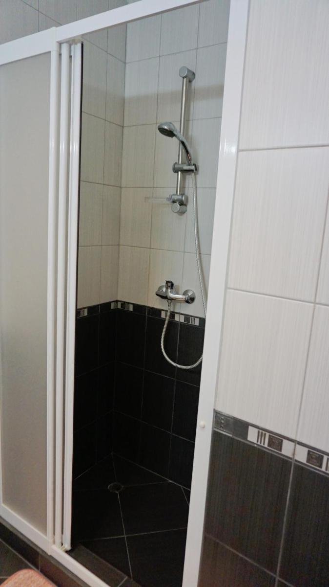 Apartment with Balcony photo 3