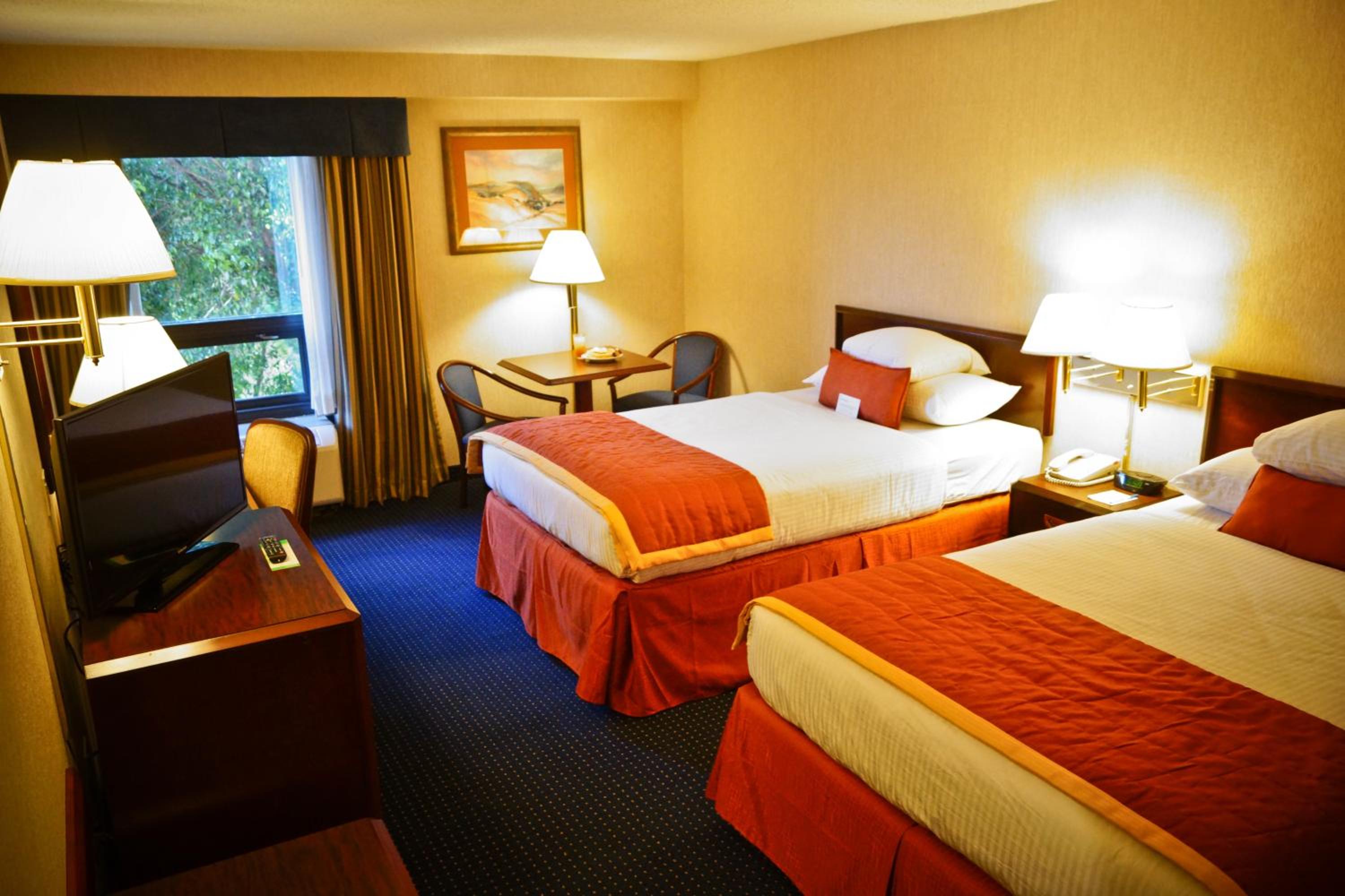 Double Room with Two Double Beds - Non-Smoking - Photo 1
