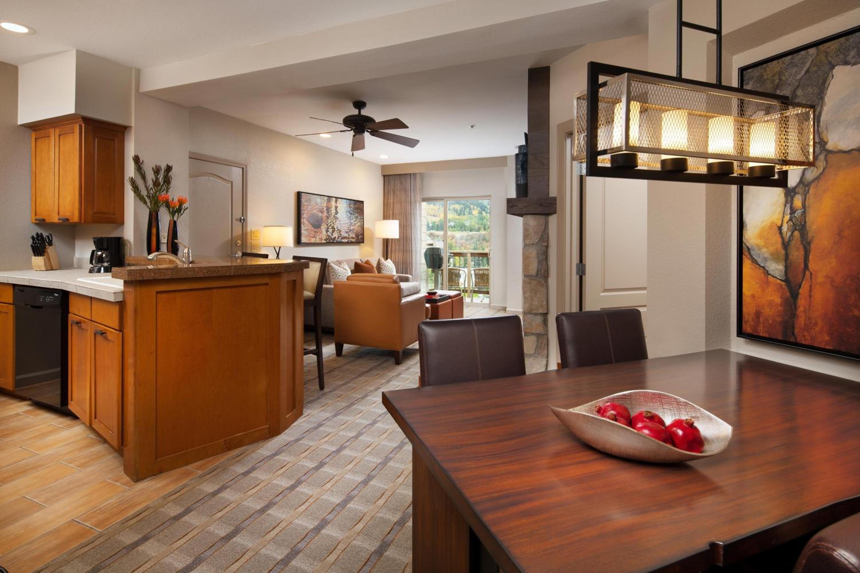 One-Bedroom Villa with Fireplace and Whirlpool - Photo 2