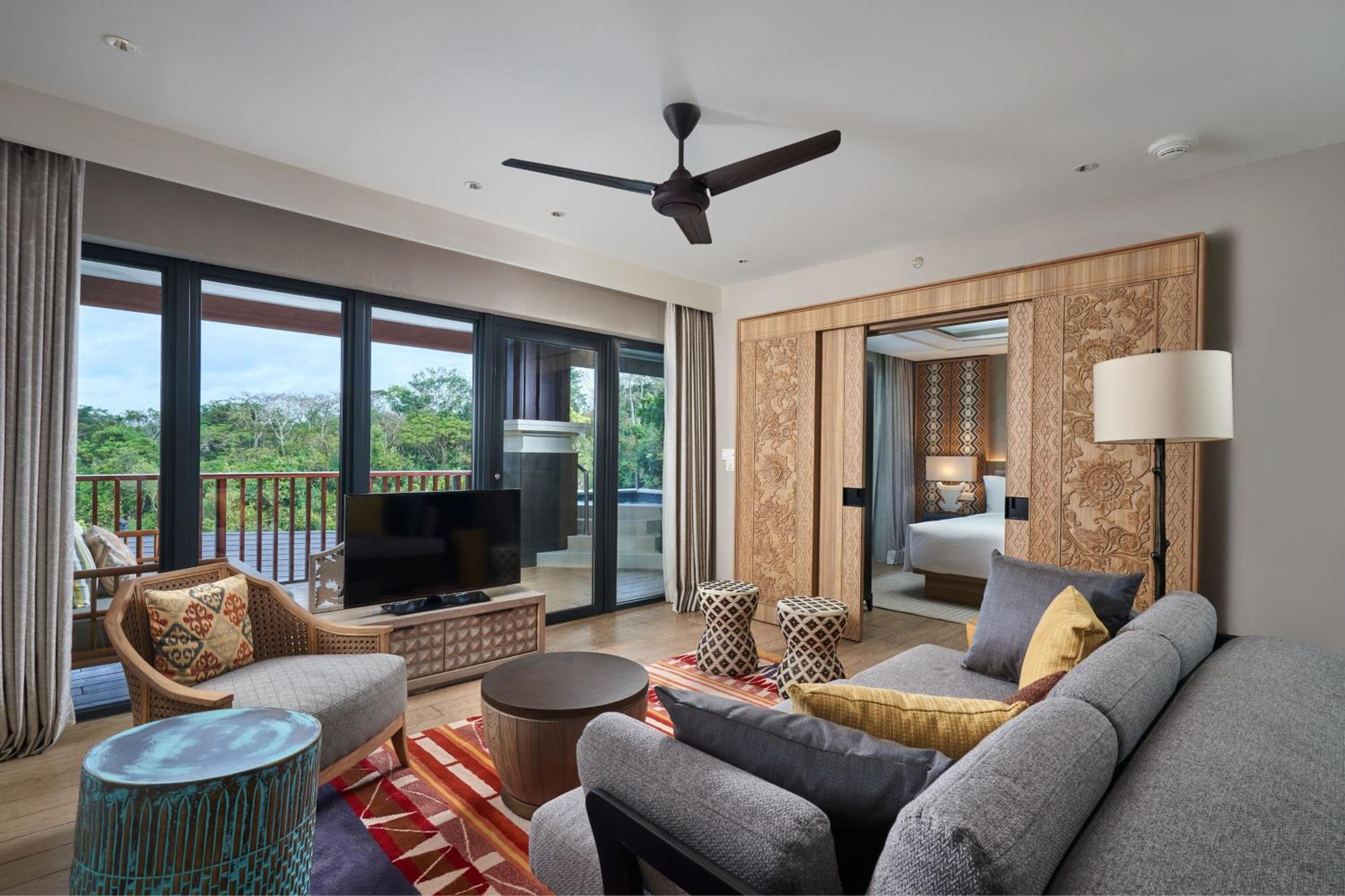 One-Bedroom Apartment with Balcony and Plunge Pool - Photo 1