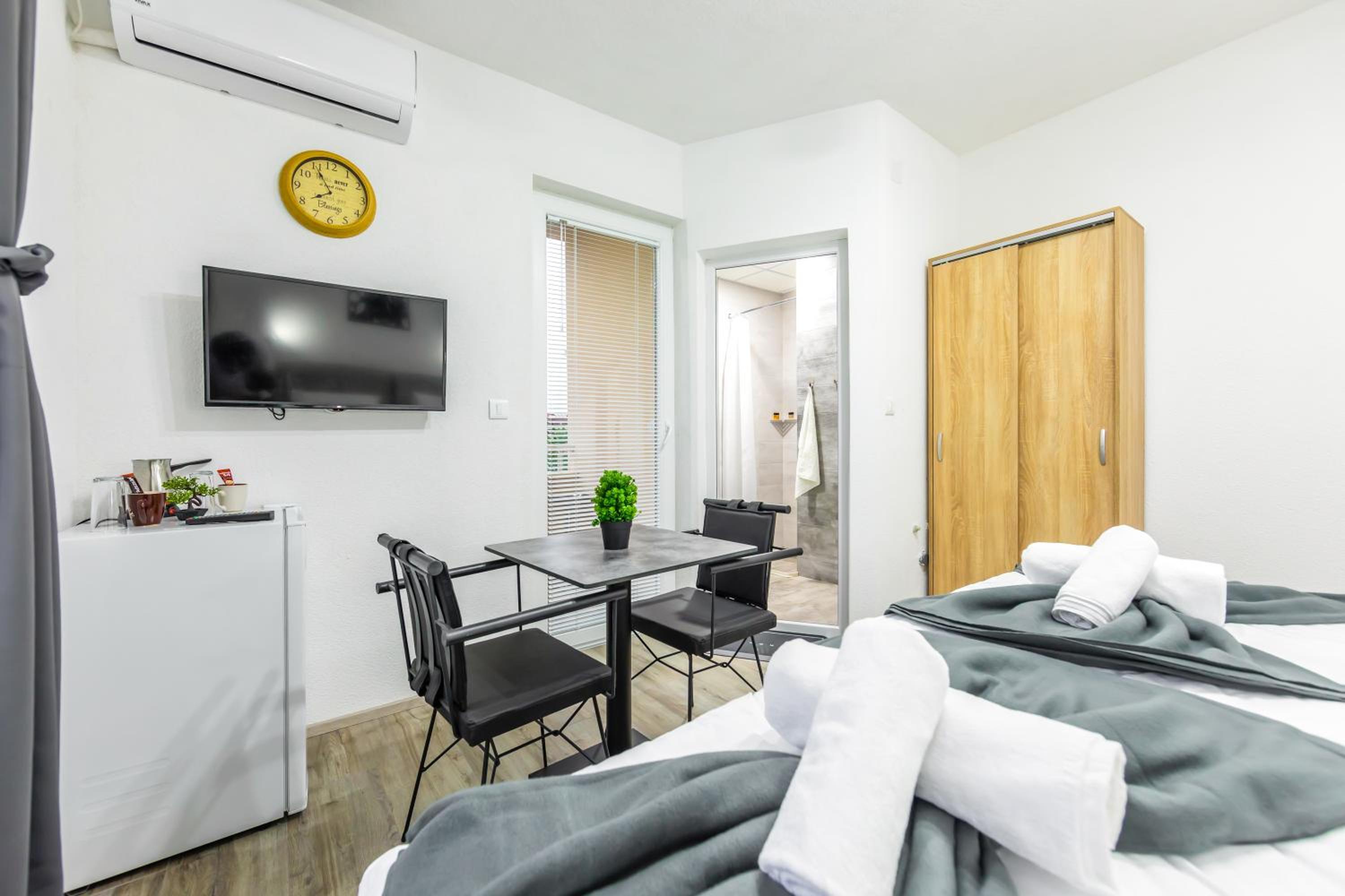 Deluxe Double or Twin Room with Balcony