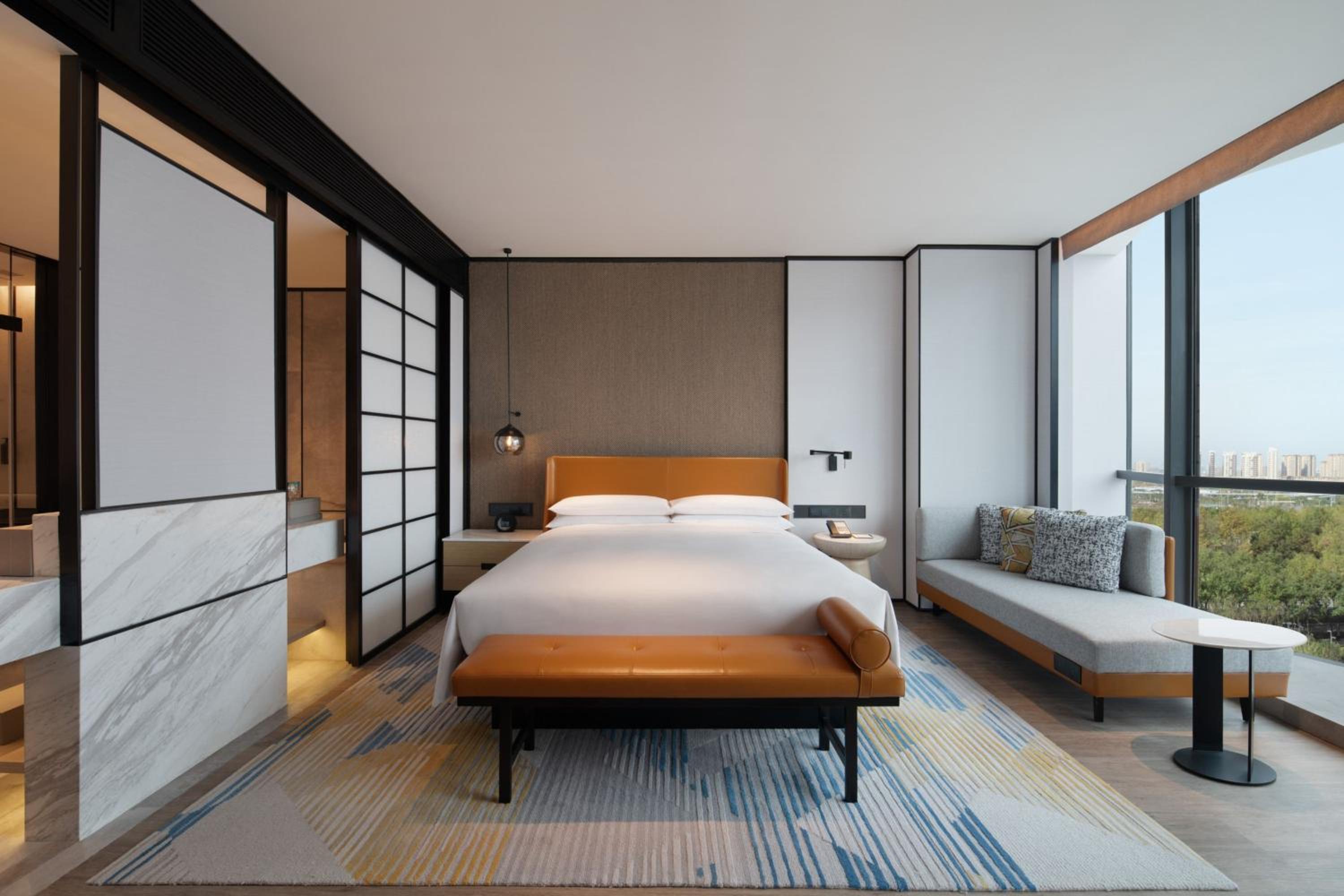 Premier King Room