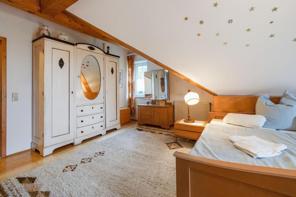Four-Bedroom House photo 2