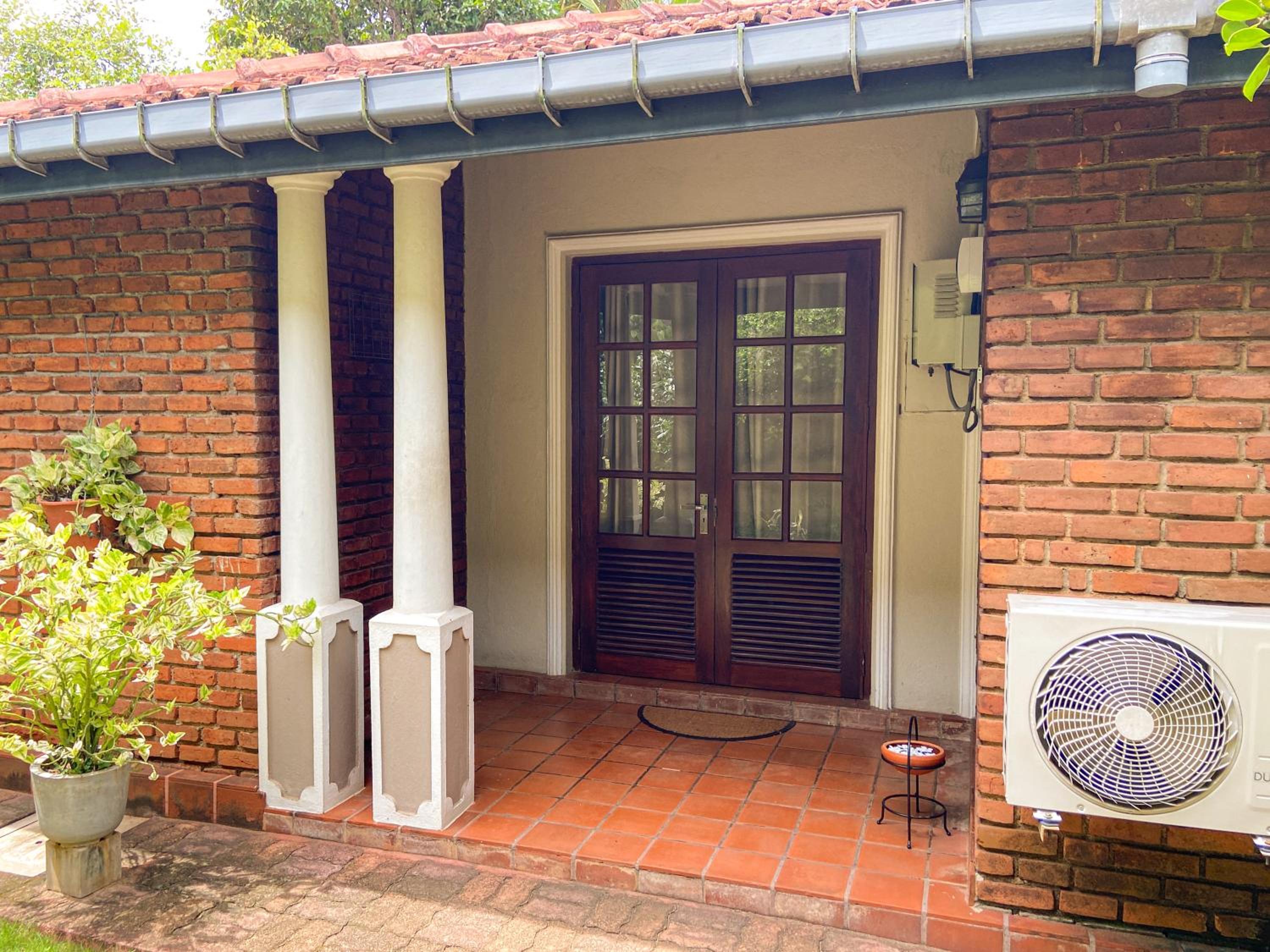 Double Room with Private Bathroom photo 3