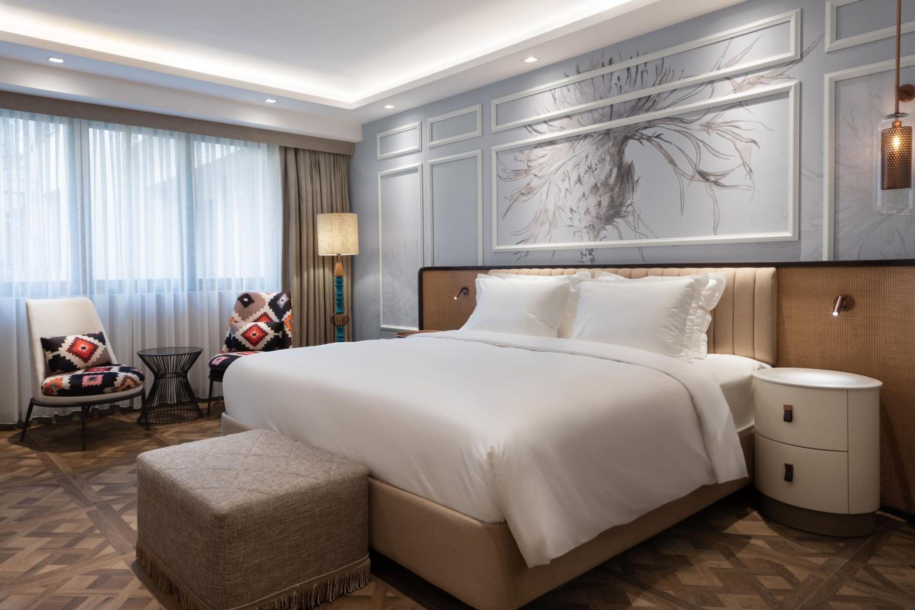 Burdock Galata Suite