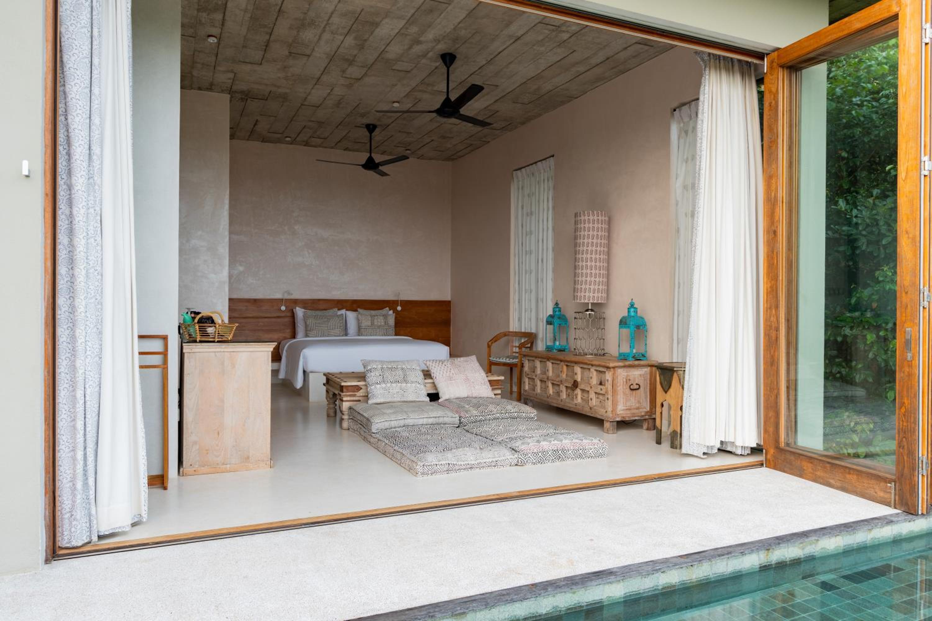 Villa with Private Pool photo 3