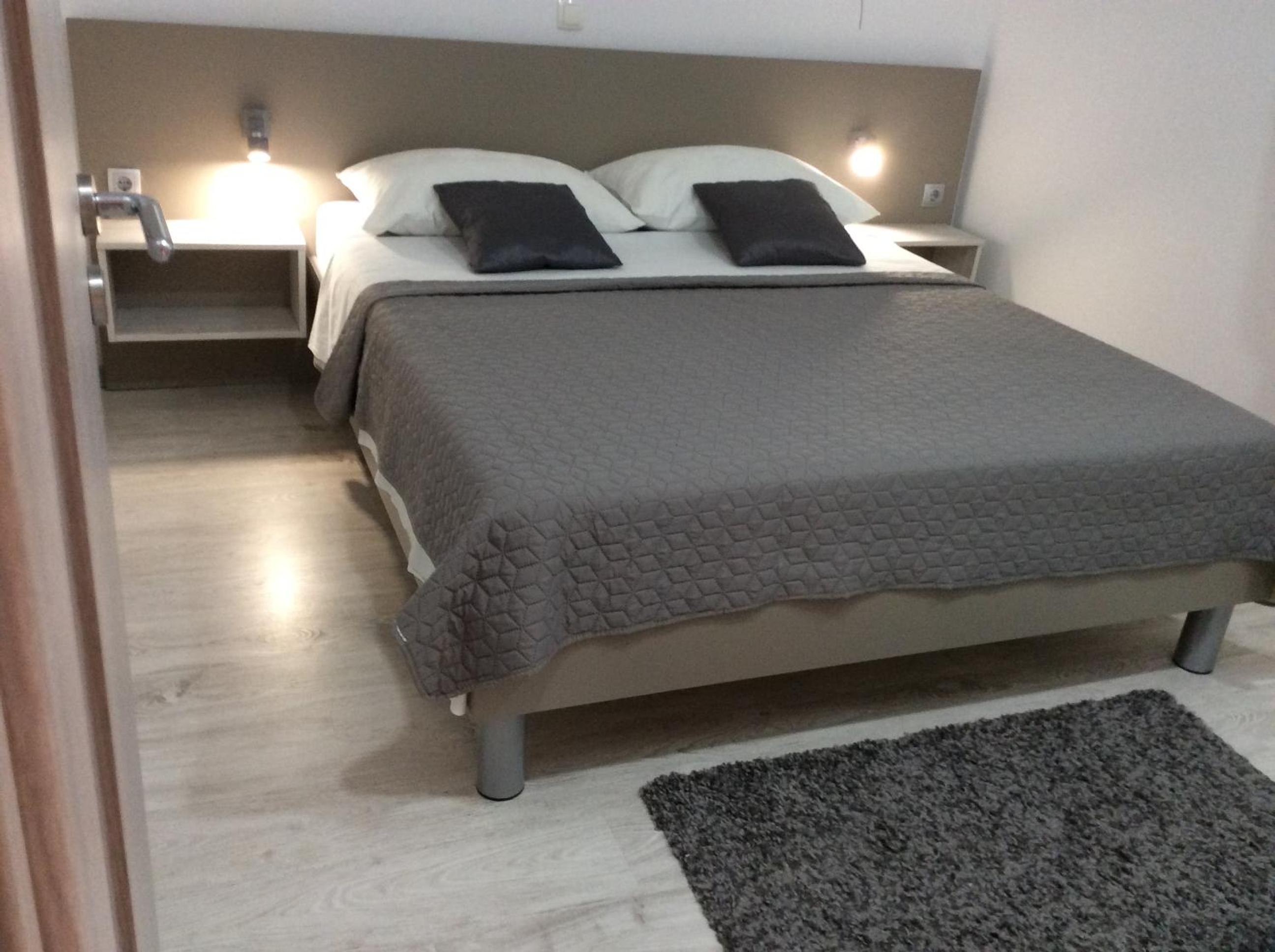 Apartment - Photo 42