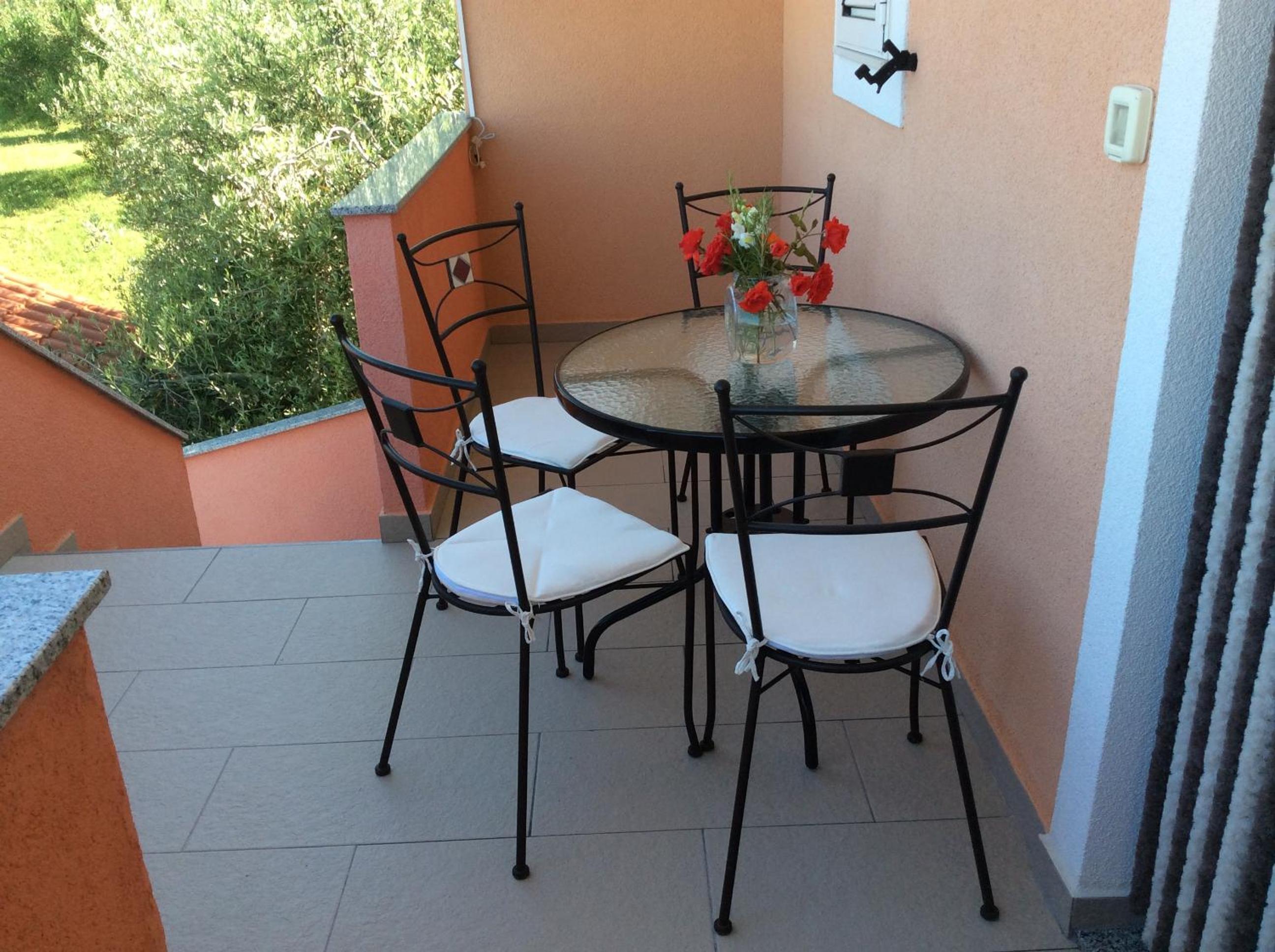 Apartment - Photo 41