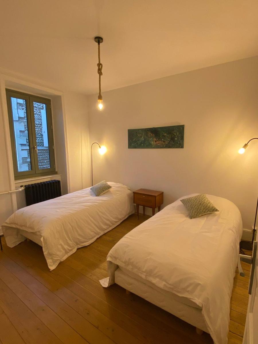 Duplex Suite - Photo 4