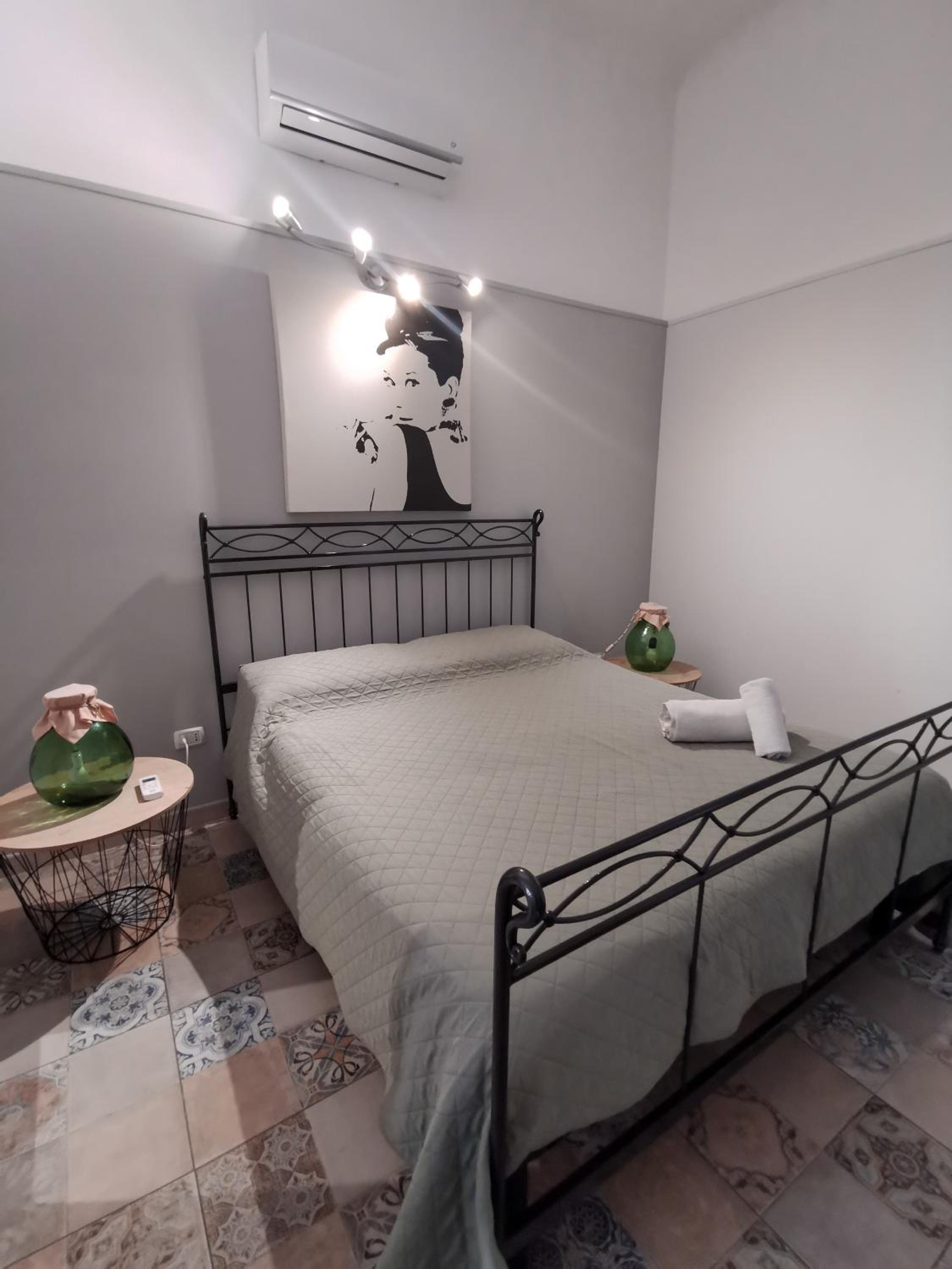 Two-Bedroom Apartment - Photo 22